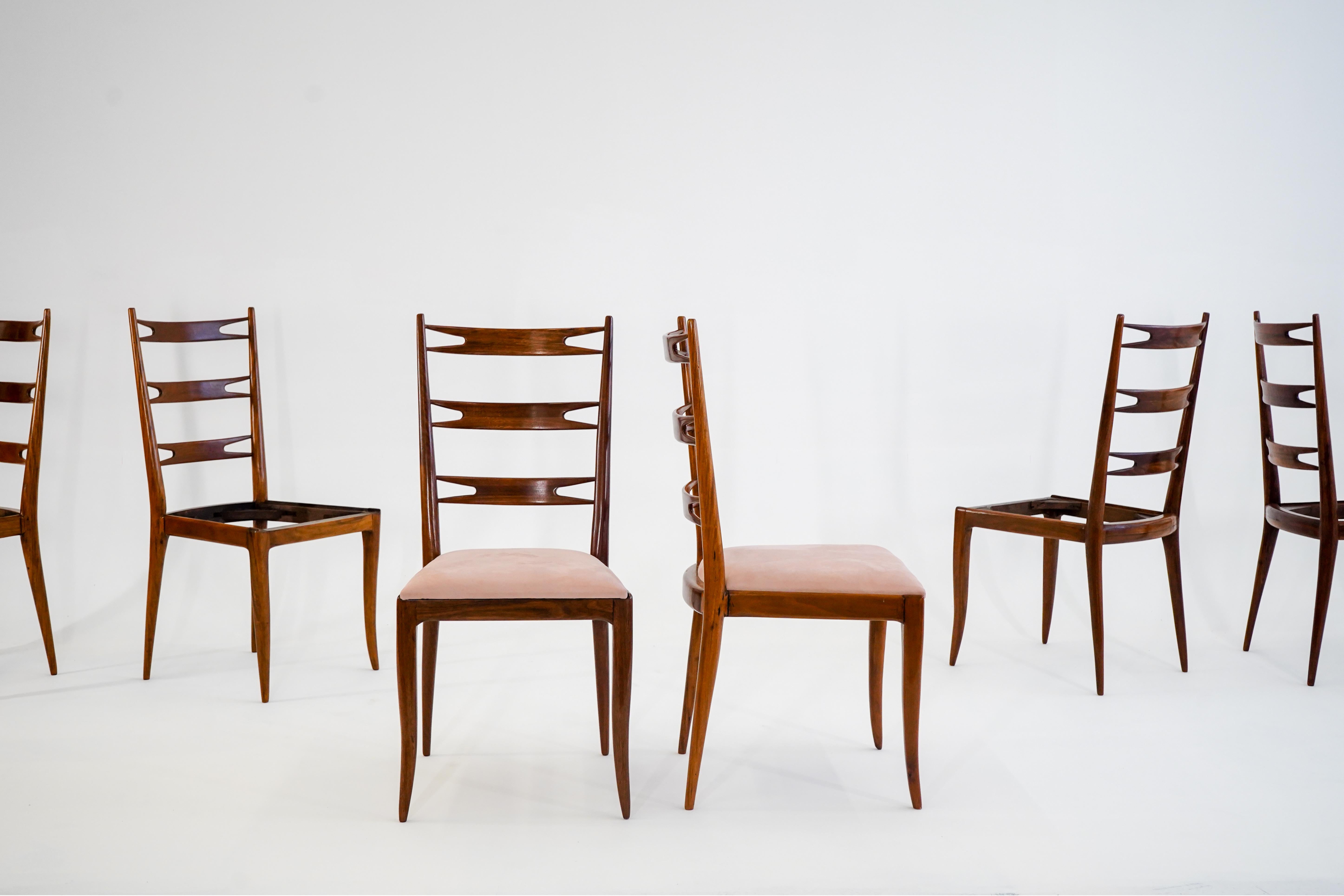 Set of 10 “Gravata” Dining Chairs in Caviuna wood by Giuseppe Scapinelli Brazil For Sale 8