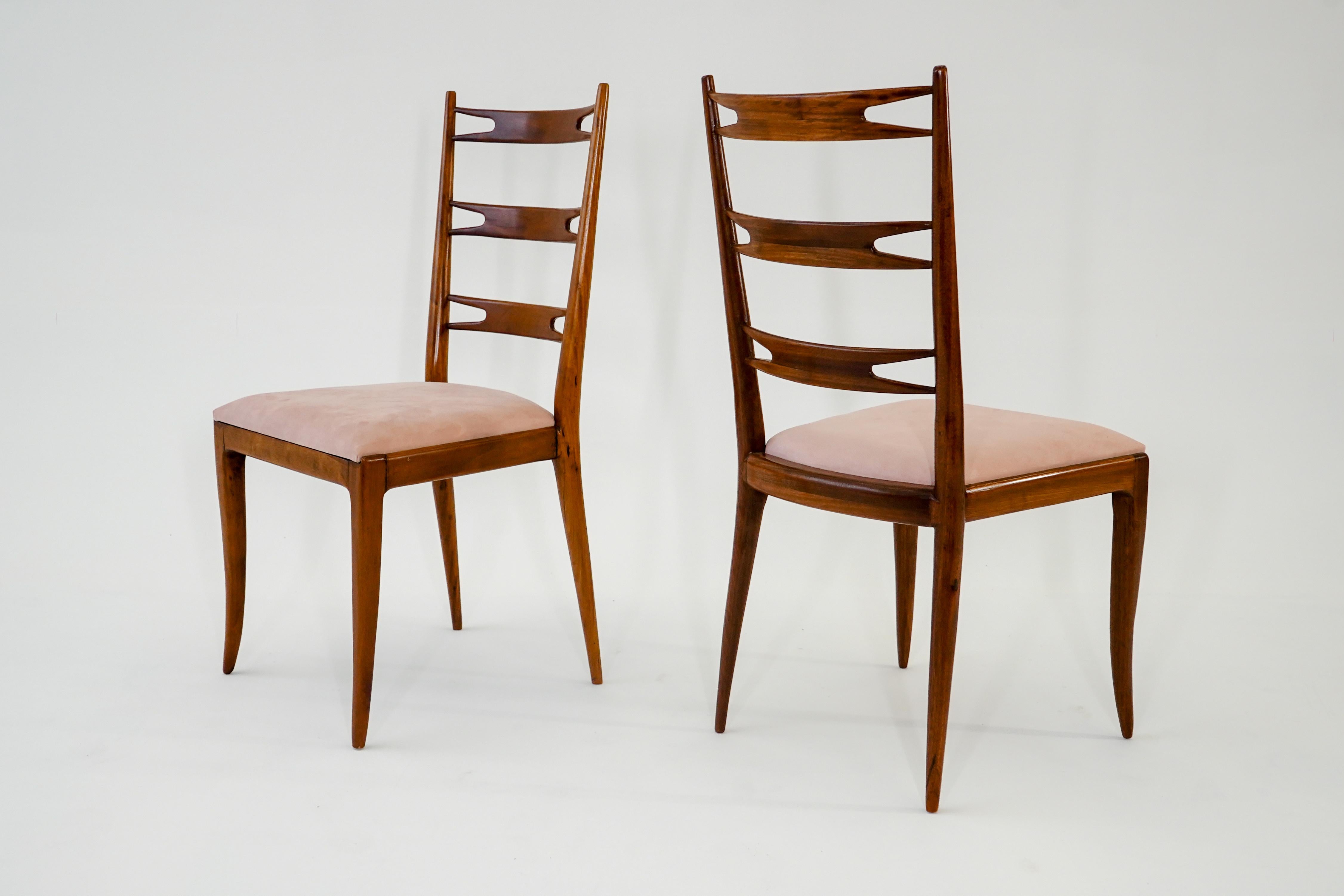 Set of 10 “Gravata” Dining Chairs in Caviuna wood by Giuseppe Scapinelli Brazil For Sale 2