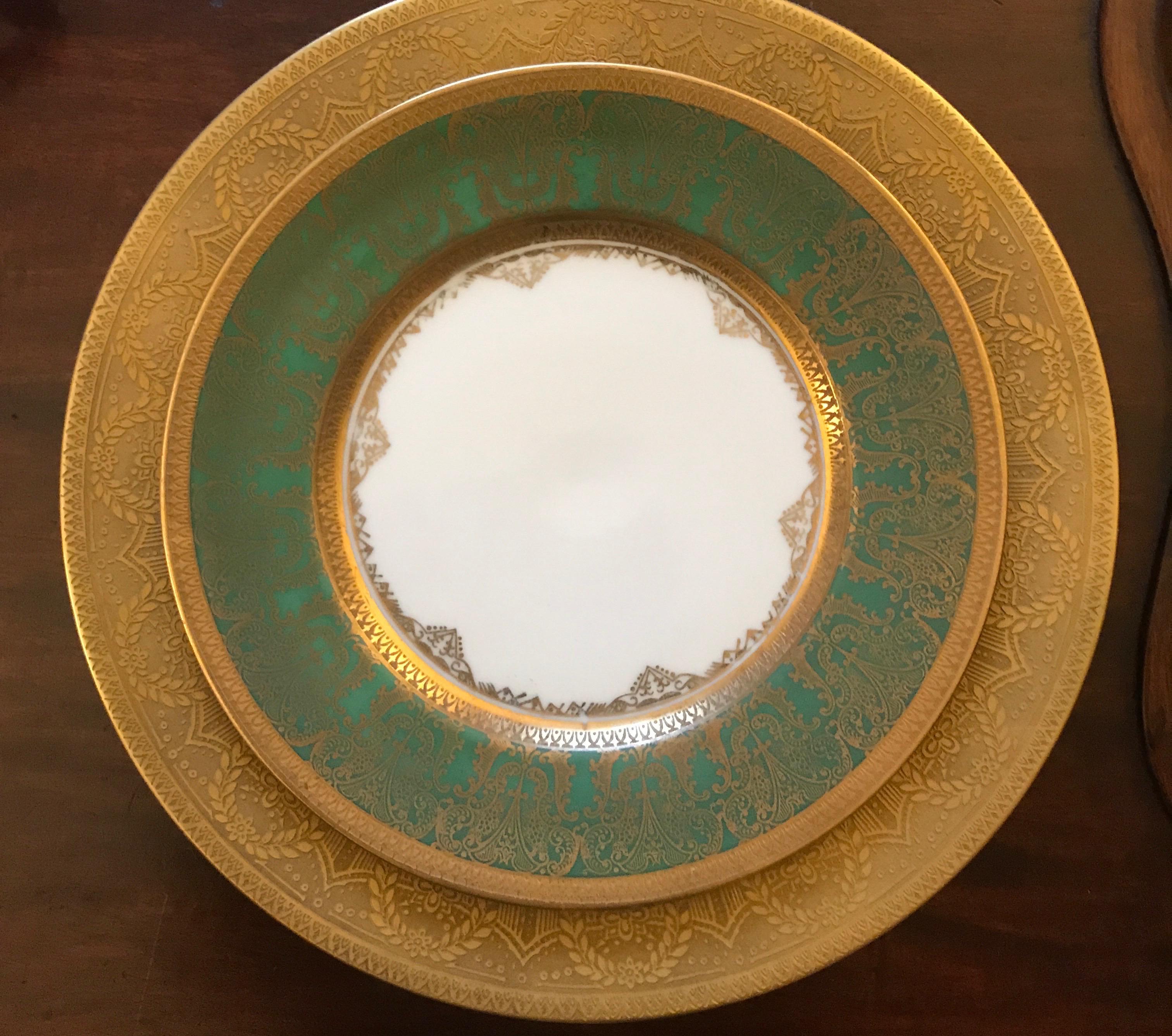 Set of 10 Green and Gold Encrusted Accent Plates, by Sommer & Matchak 4
