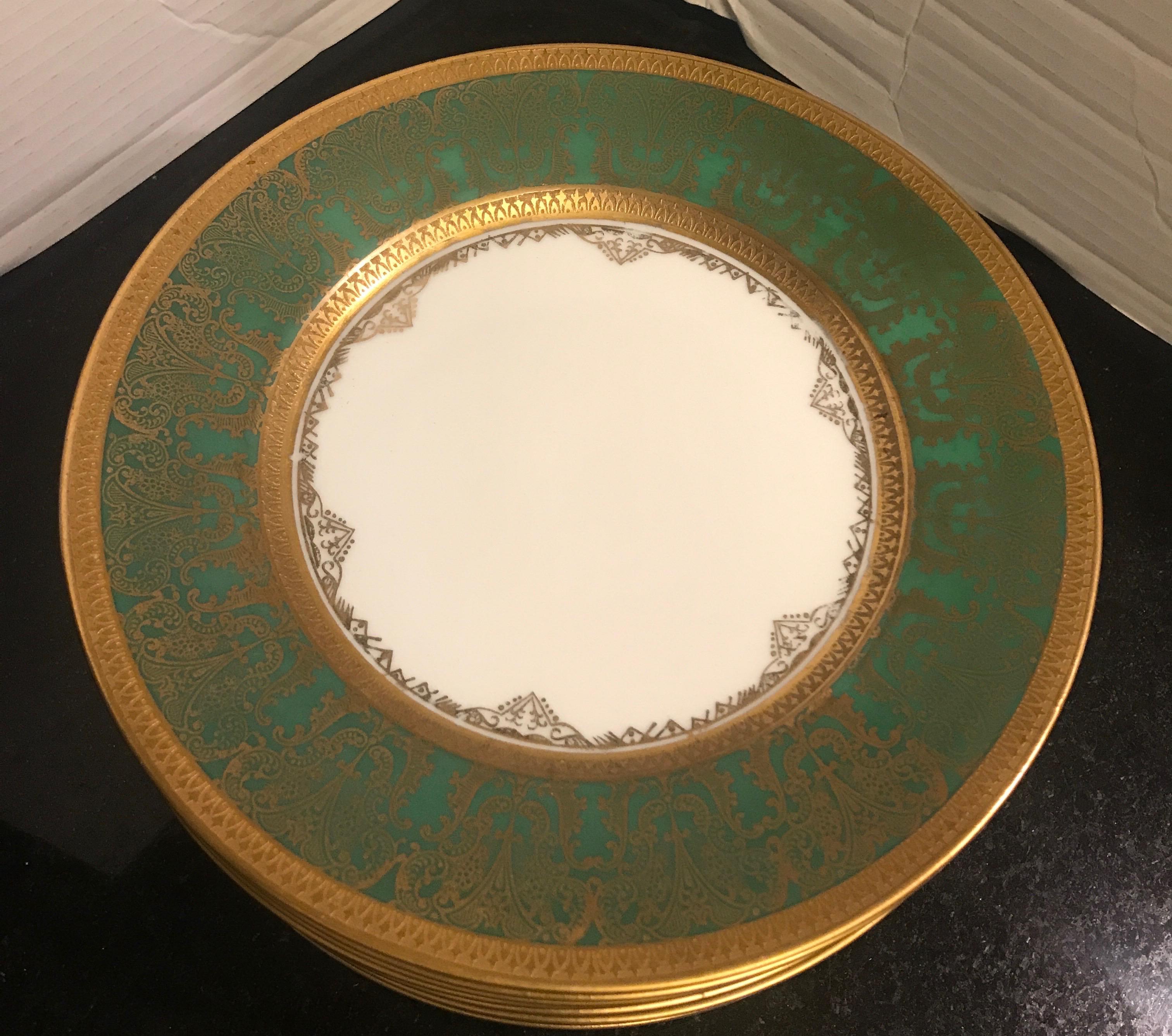 Edwardian Set of 10 Green and Gold Encrusted Accent Plates, by Sommer & Matchak