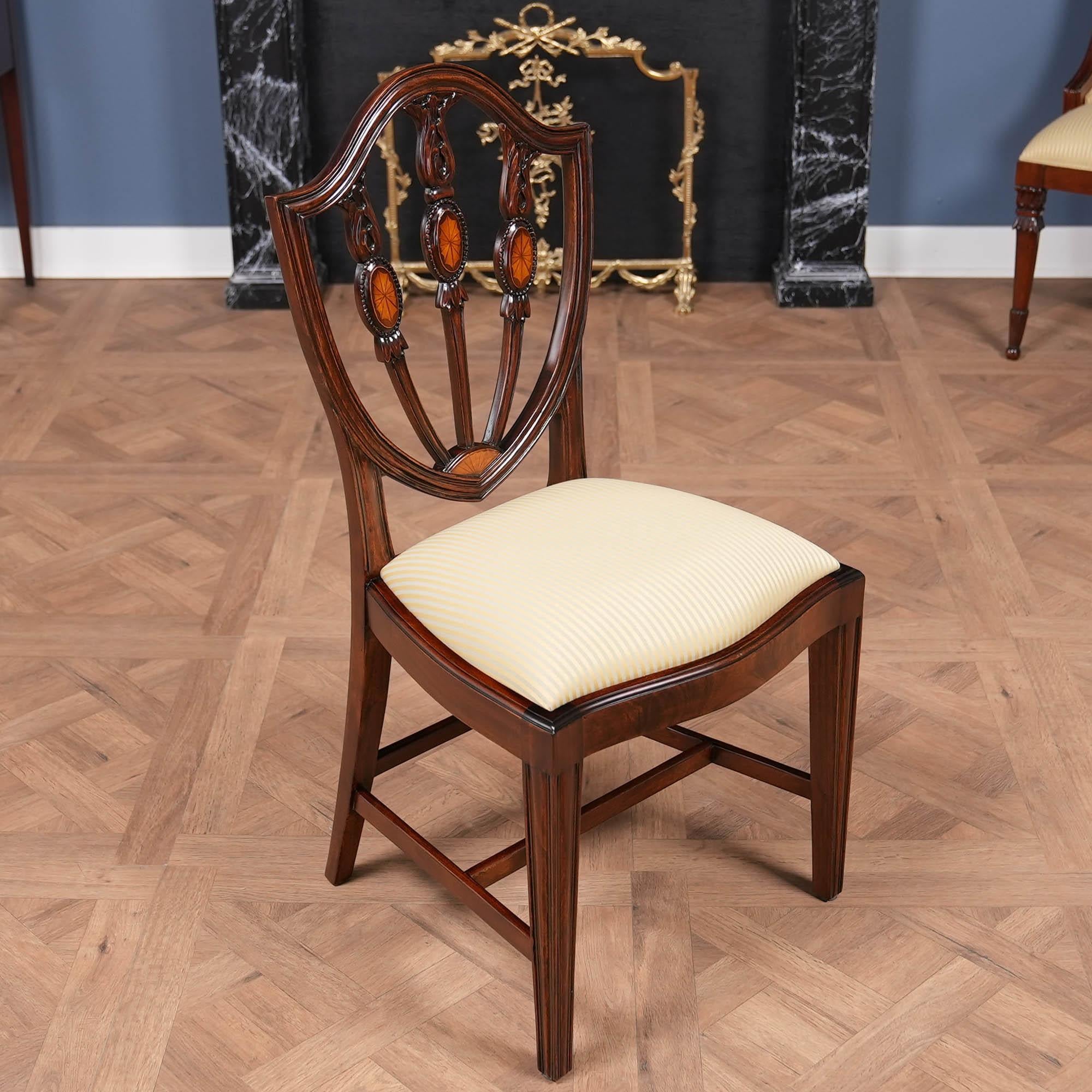 Set of 10 Inlaid Shield Back Chairs in vendita 5