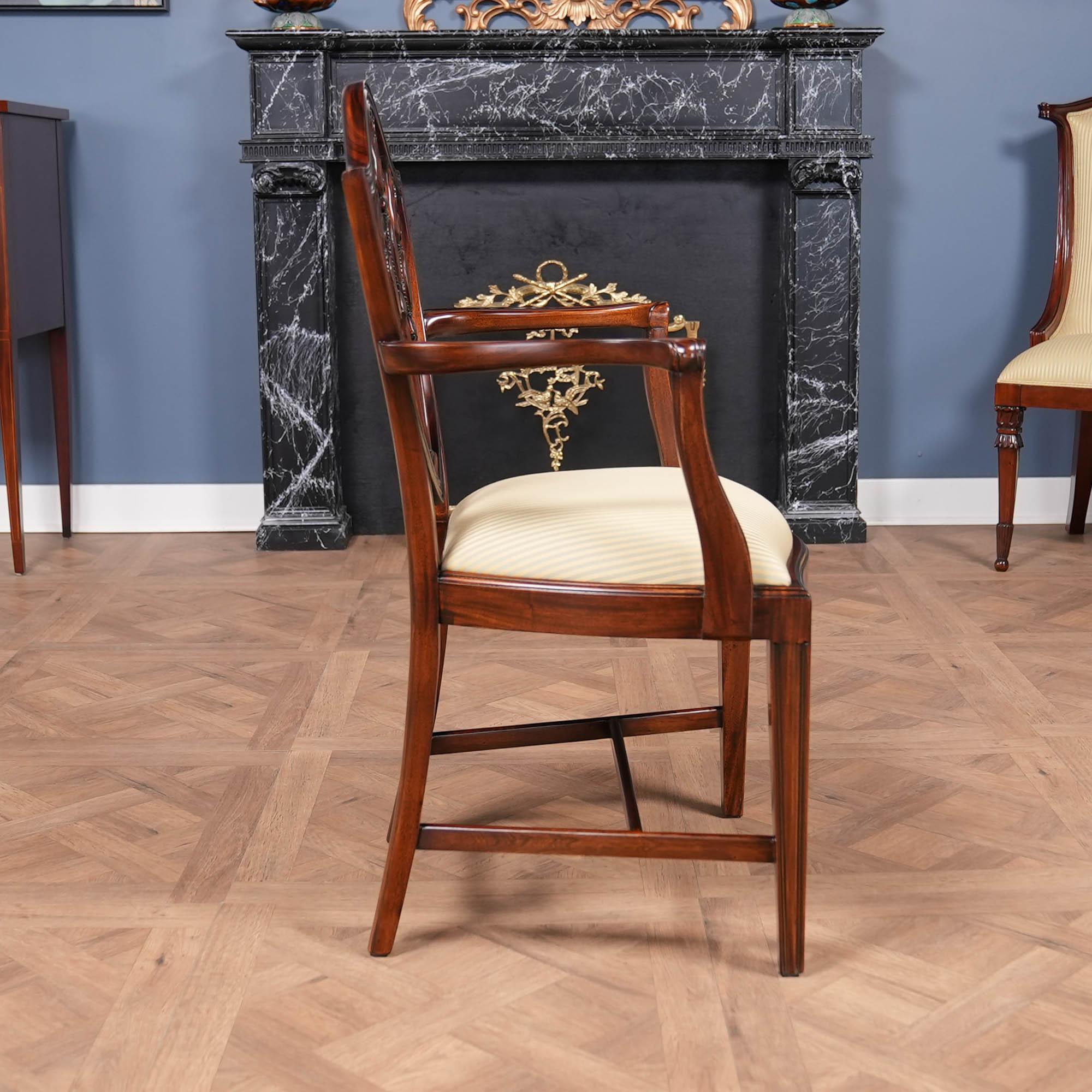Intagliato a mano Set of 10 Inlaid Shield Back Chairs in vendita