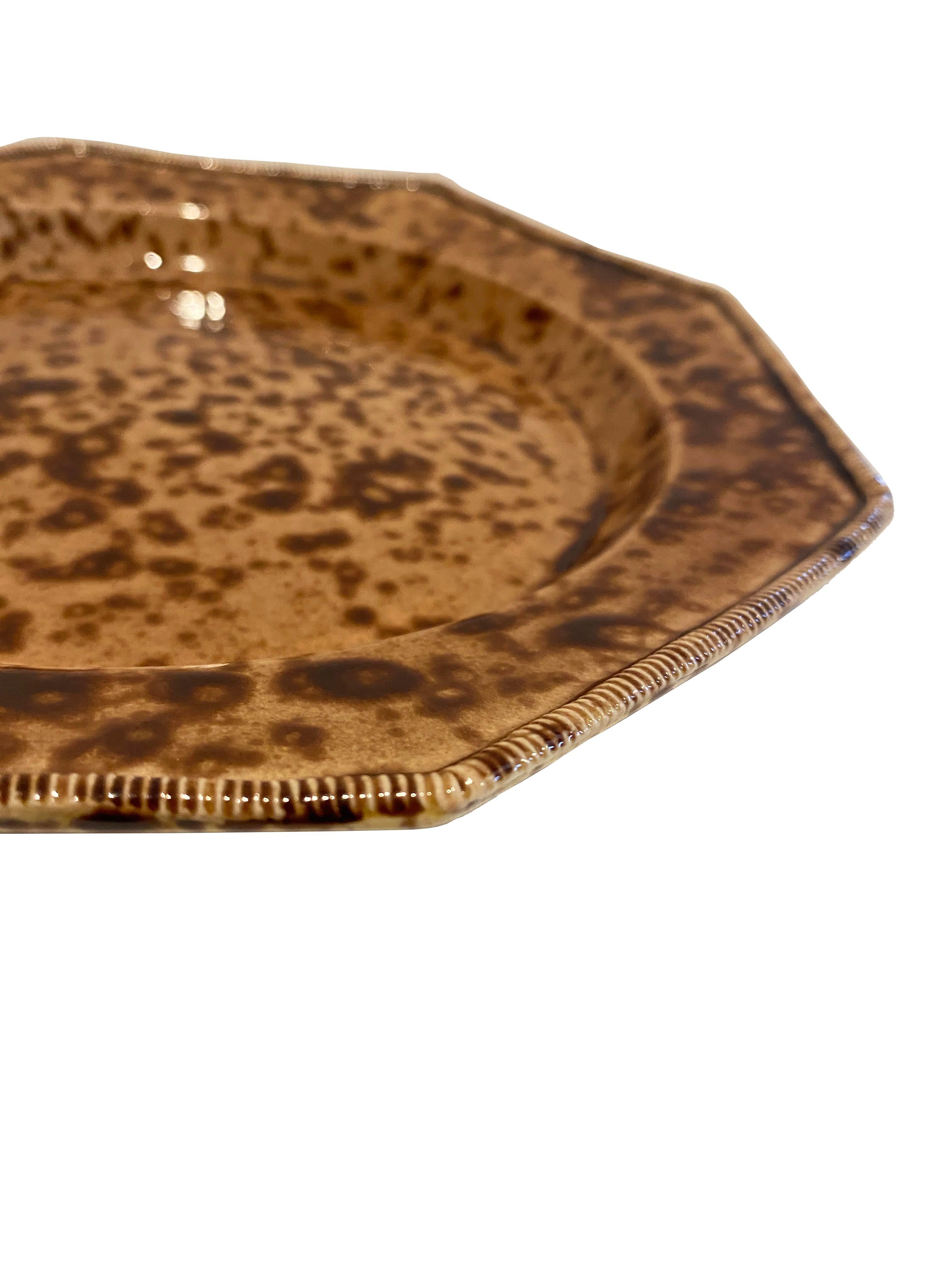 Set of 10 Italian Glazed Octagonal Shaped Plates In Good Condition In Scottsdale, AZ