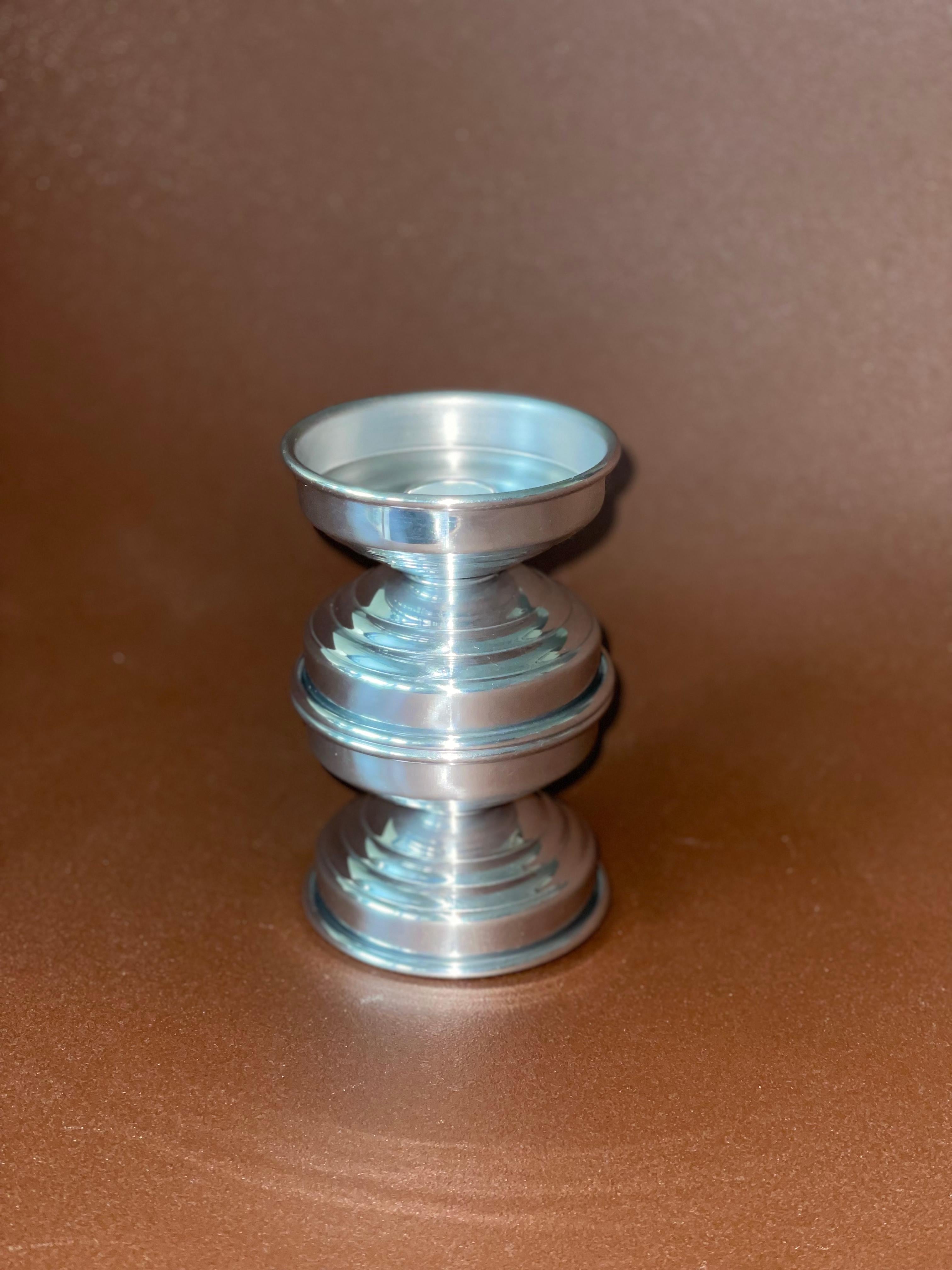 Set di 10 portacandele italiani in ottone placcato argento, contemporanei in vendita 3