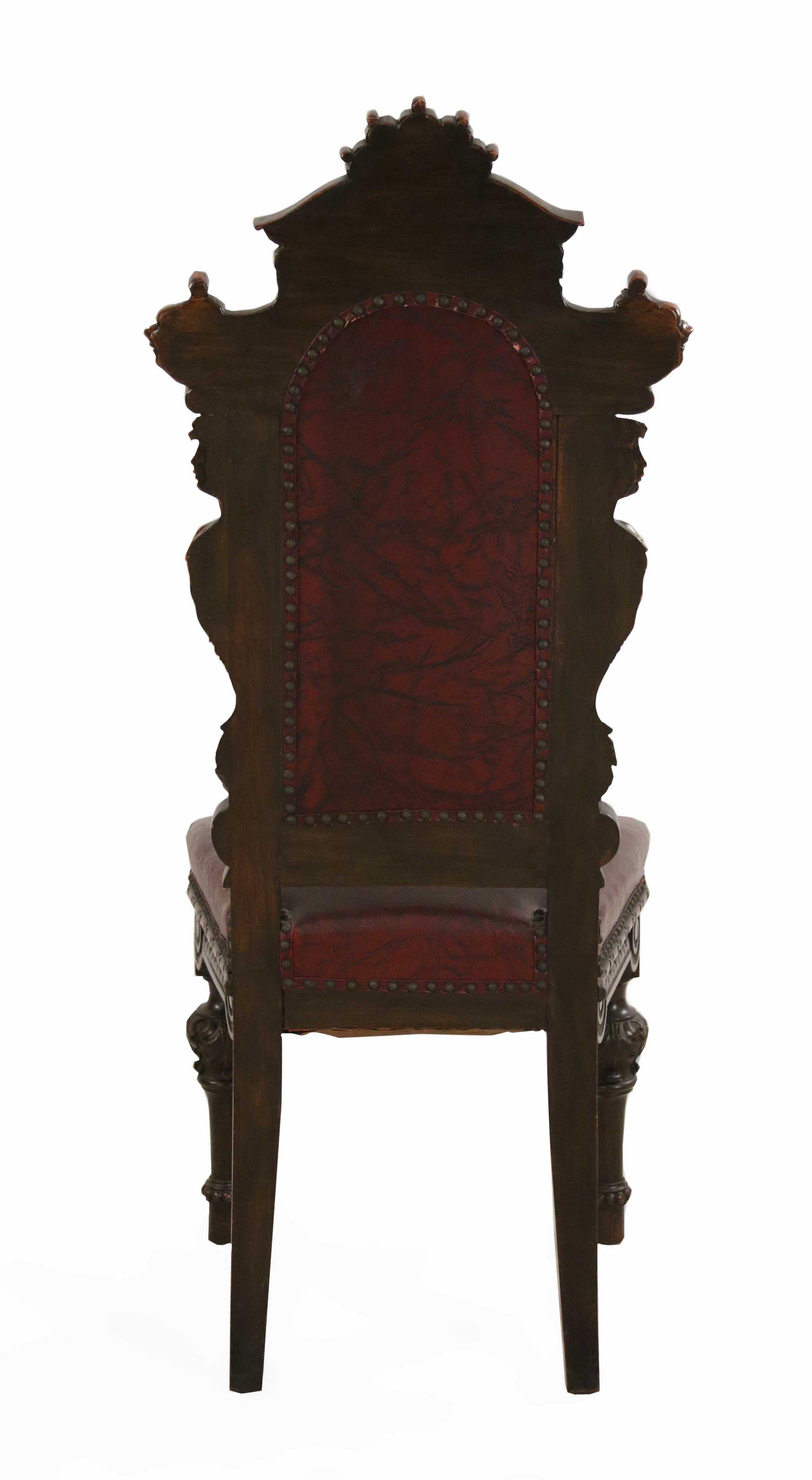 XIXe siècle Ensemble de 10 pièces en noyer et cuir italien  Chaises d'appoint de salle à manger à dossier haut en vente