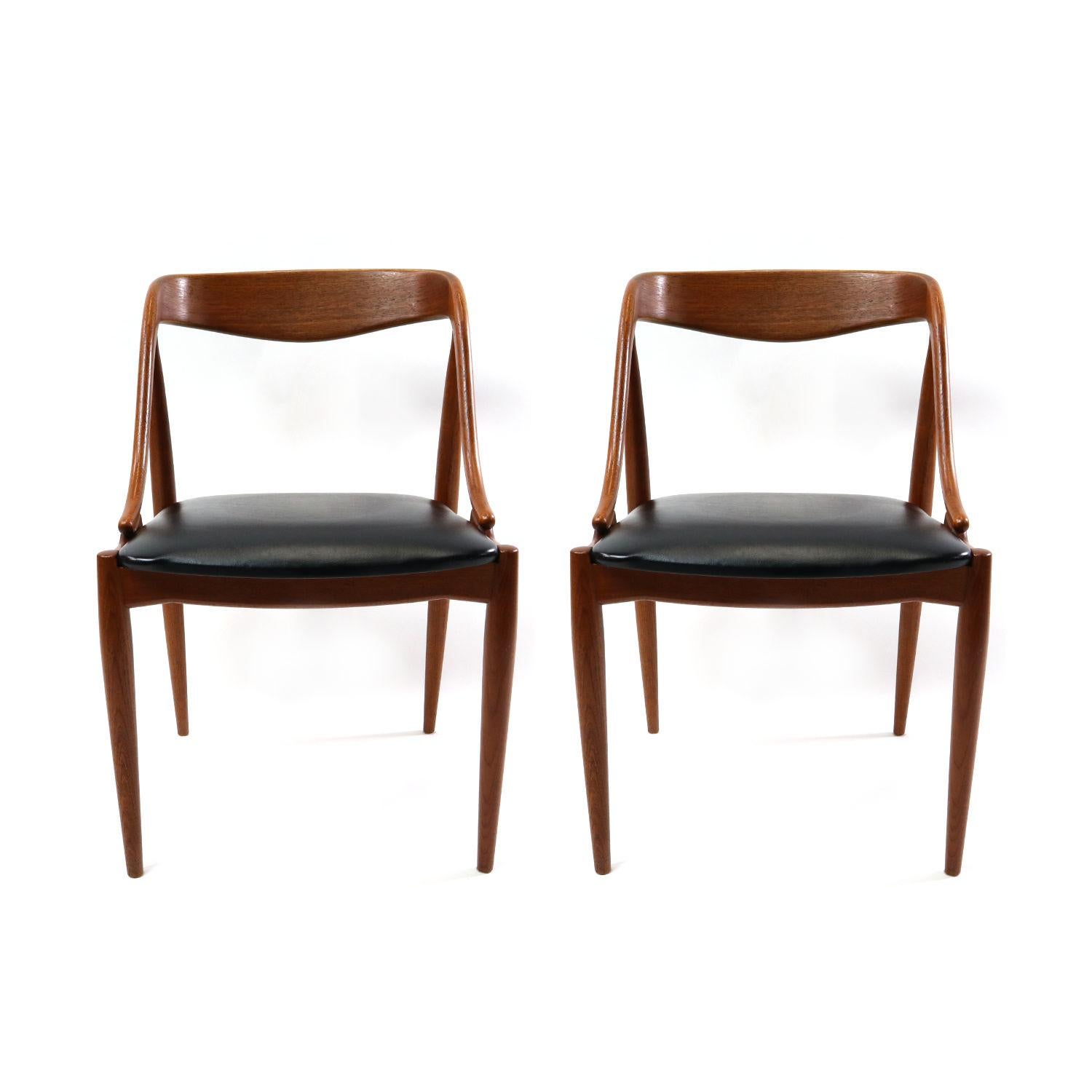 Faux Leather Set of 10 Johannes Andersen for Uldum Møbelfabrik Danish Teak Dining Chairs