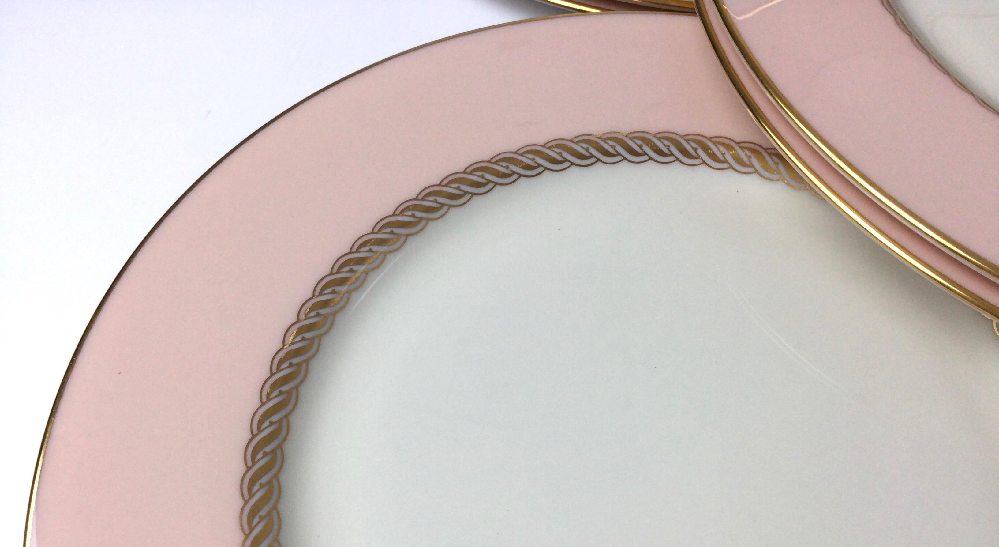 Porcelain Set of 10 Lenox Caribbee Service Dinner Plates with Pink and Gilt Borders
