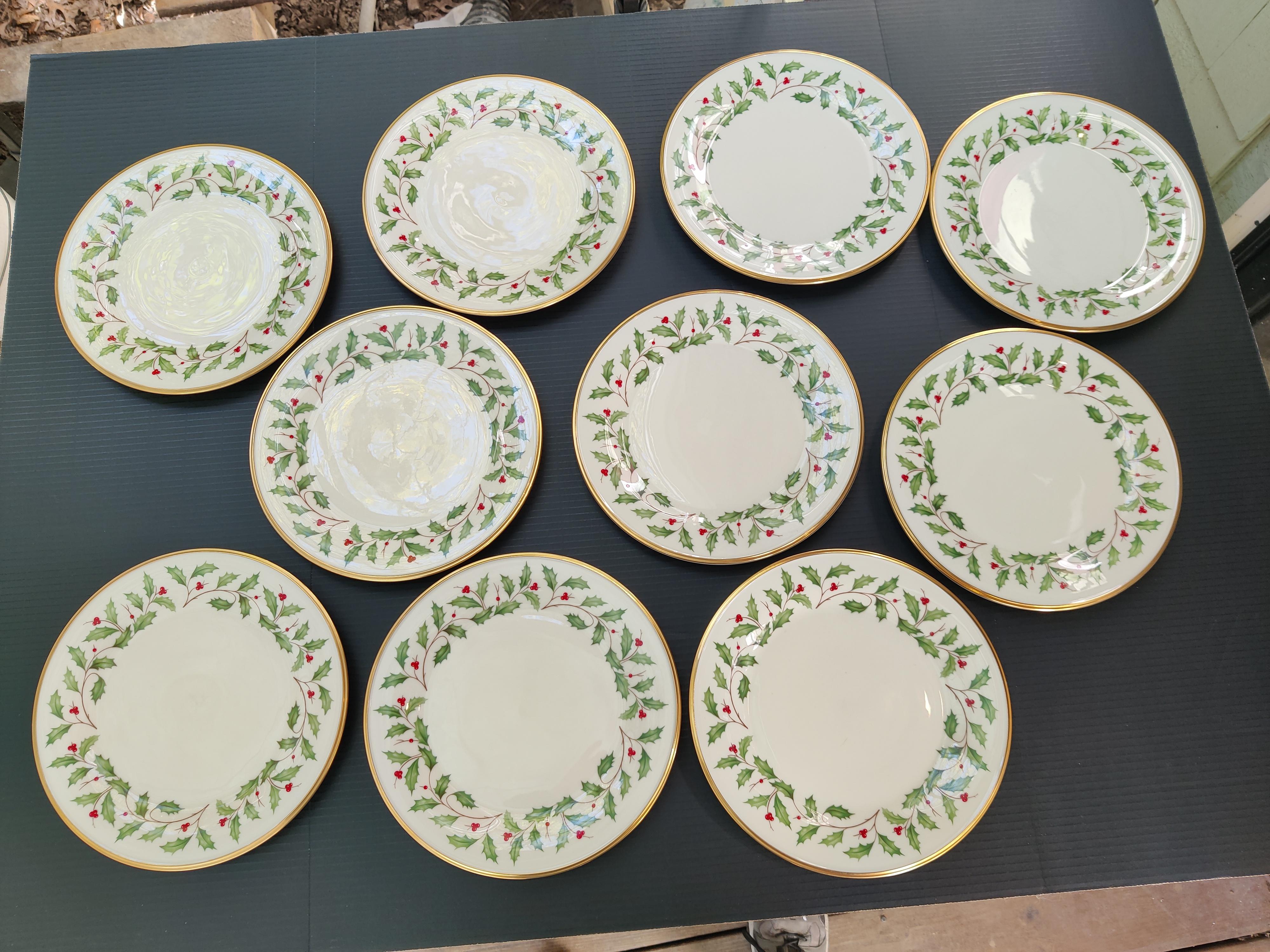 Set of 10 Lenox Christmas Plates For Sale