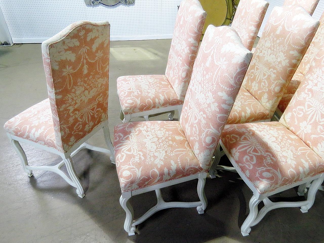 Set of 10 Distressed Painted French Mutton Leg Style Dining Side Chairs In Good Condition For Sale In Swedesboro, NJ
