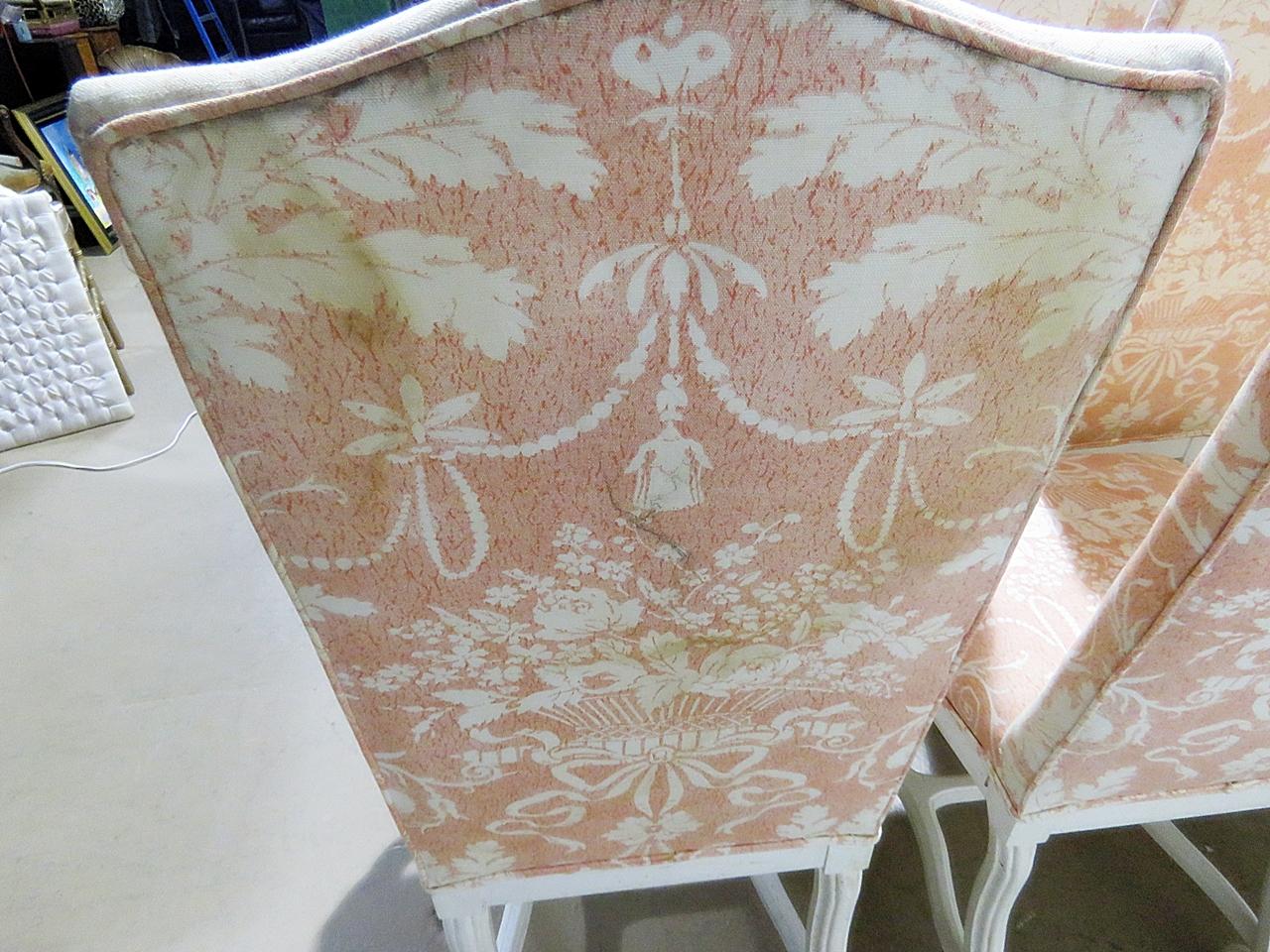 Tissu d'ameublement Ensemble de 10 chaises de salle à manger françaises à pieds Mutton peintes et en mauvais état