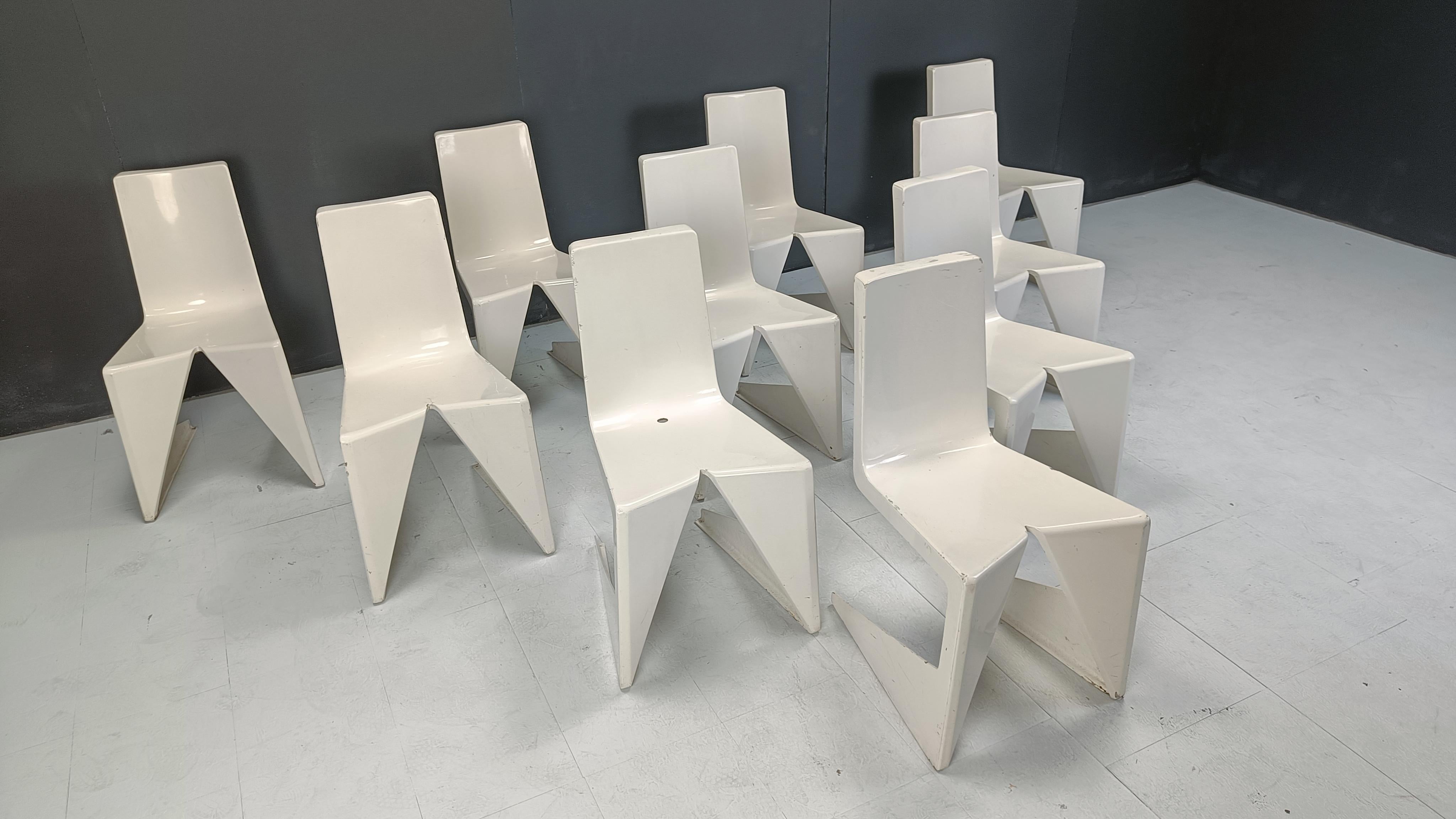 Fiberglass Set of 10 LRC fiberglass dining chairs by Wiel Arets for Lensvelt, early 21th ce