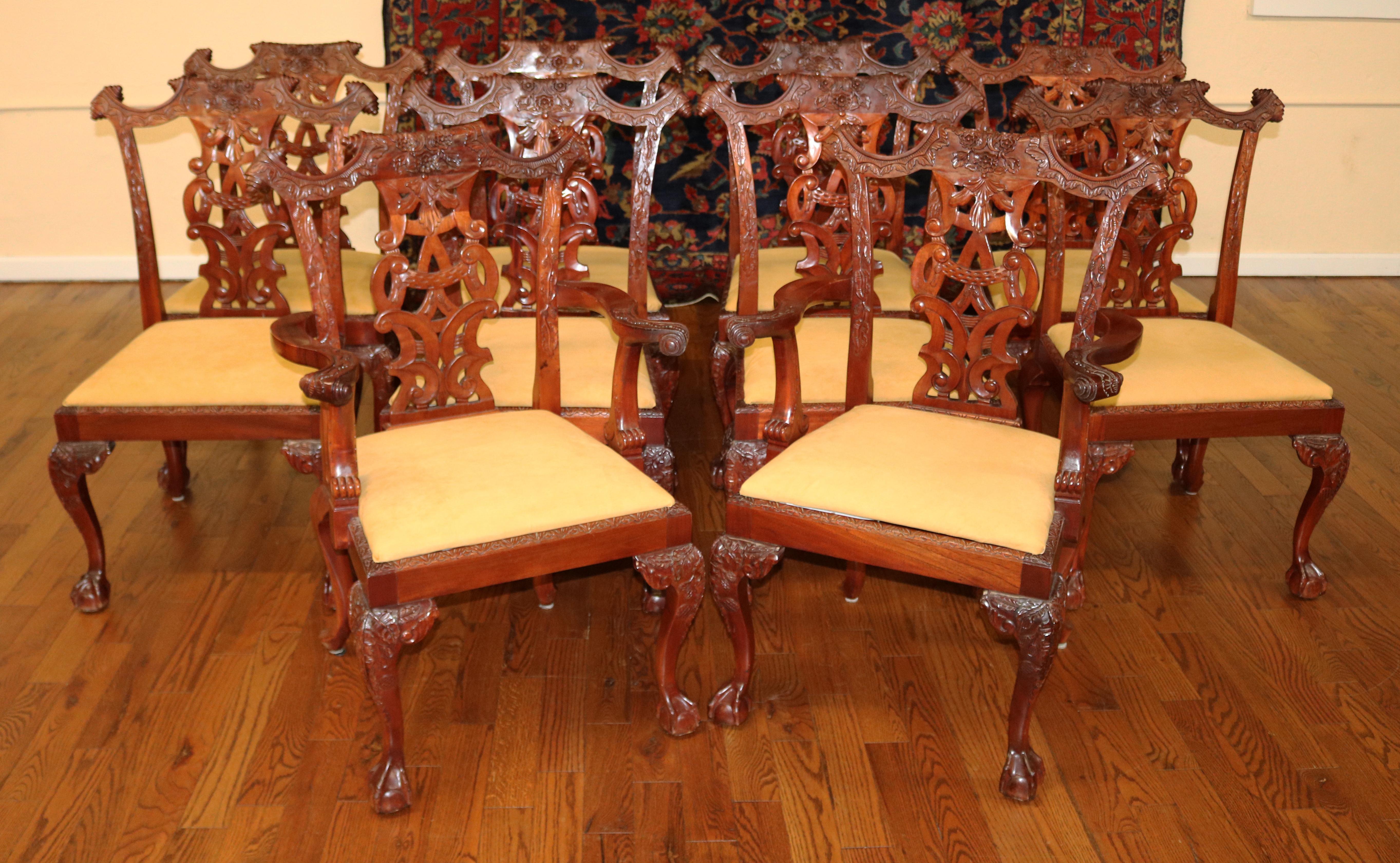Set of 10 Mahogany Irish Chippendale Style Dining Chairs Beige / Gold Fabric In Good Condition In Long Branch, NJ