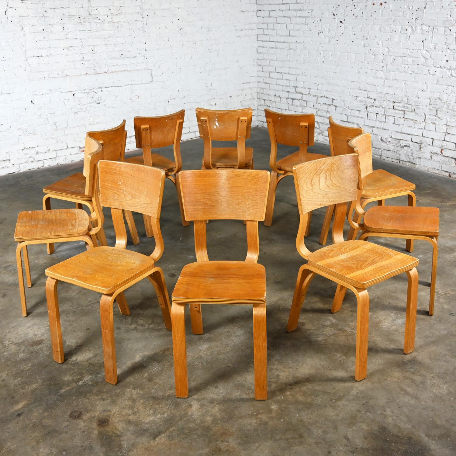 Set of 10 MCM Thonet #1216 Dining Chairs Bent Oak Plywood Saddle Seat Single Bow For Sale 12