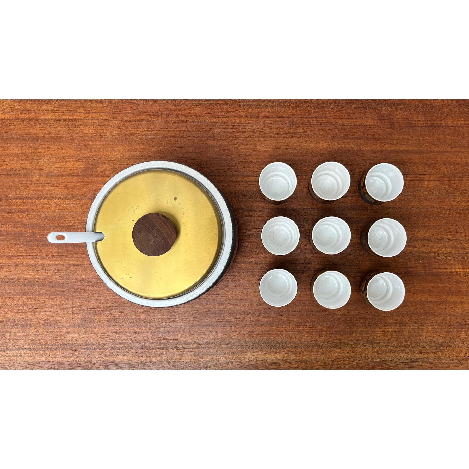 20th Century Set of 10 Mid-Century Brutalist German Pottery WGP Punch Bowl and Cups, 1960s For Sale