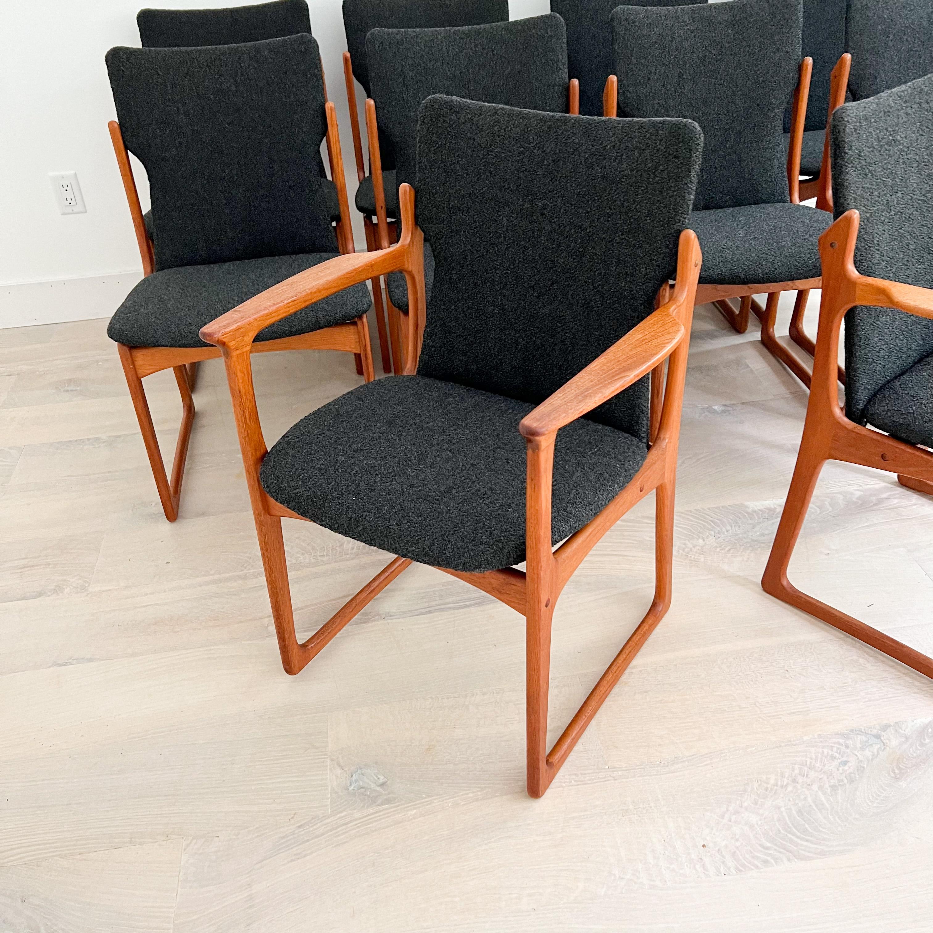 Set of 10 Mid-Century Modern Danish Teak Vamdrup Stolefabrik Dining Chairs In Good Condition In Asheville, NC