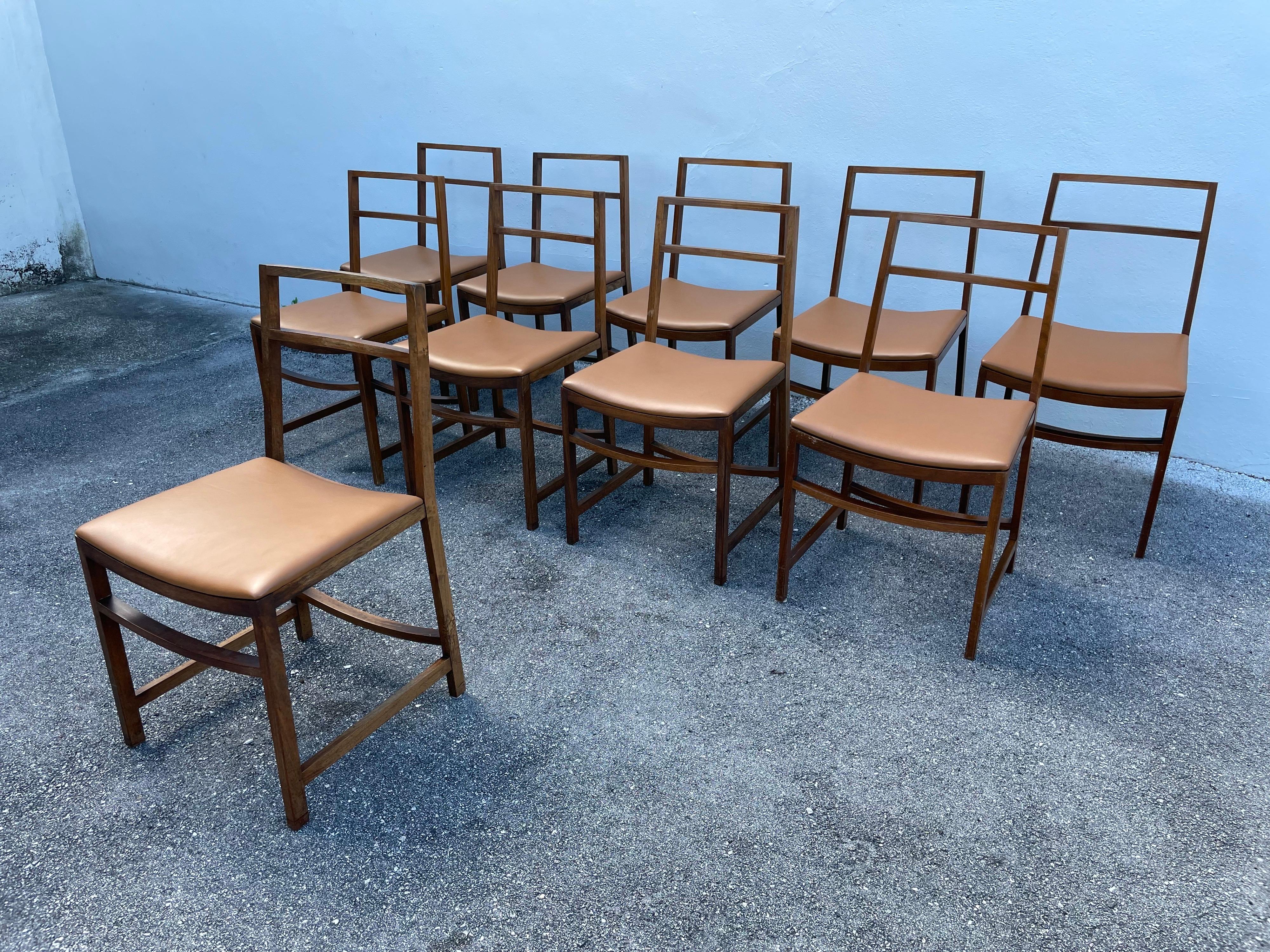 A superb rare set of TEN Rosewood dining chairs by Renato Venturi for MiM Roma (Mobili Italiani Moderni). These sturdy rosewood chairs designed by Renato Venturi with an architectural flair - original leatherette seats. Published in Domus 402 (may