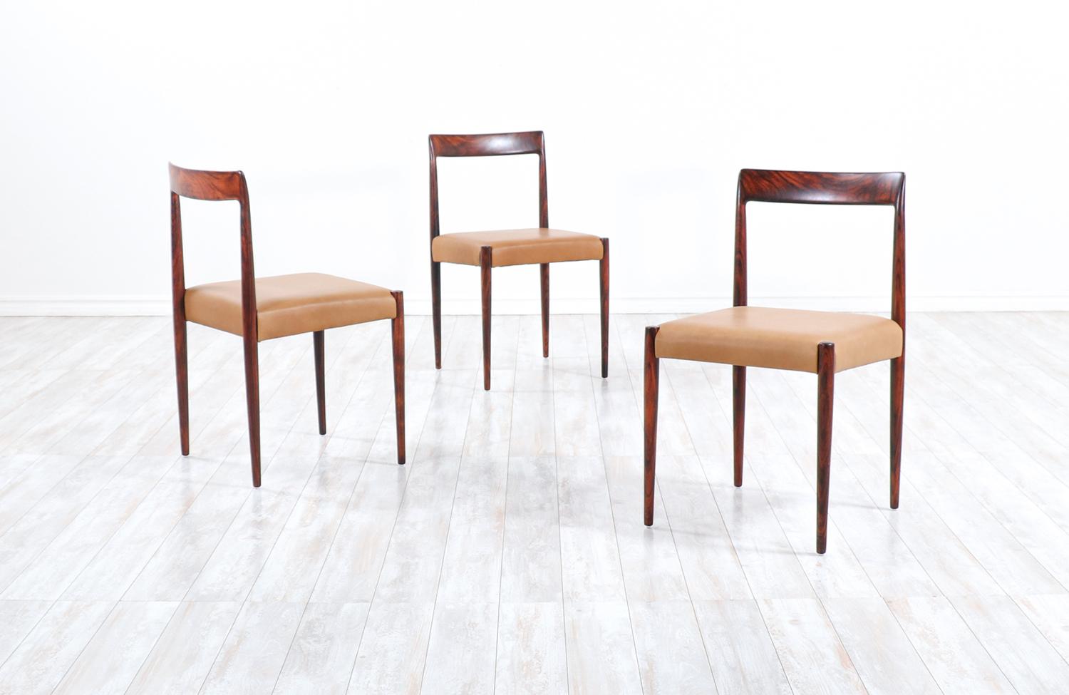 Set of 10 Mid-Century Modern Rosewood and Leather Dining Chairs by Lübke 1