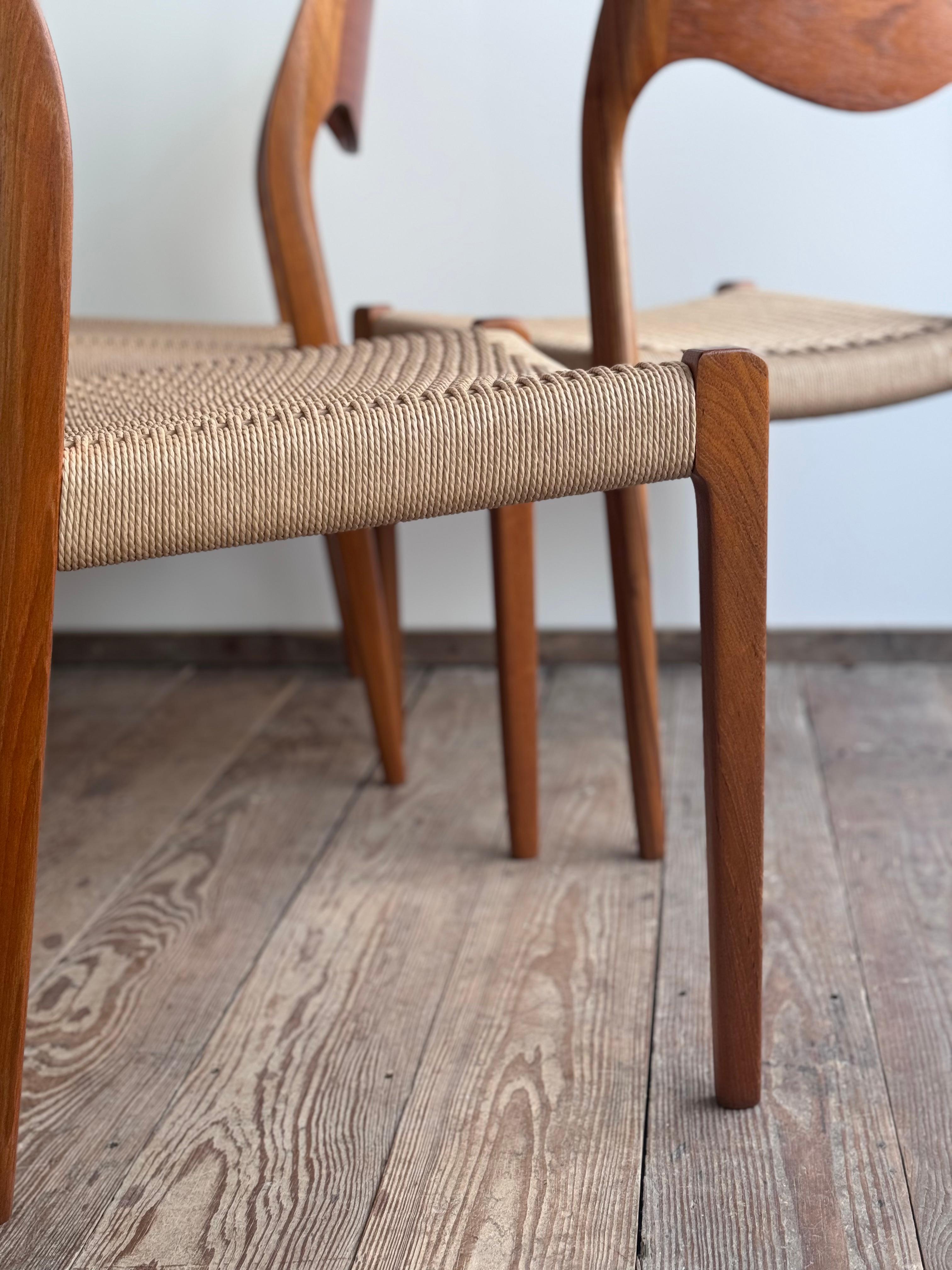 Set of 10 Mid-Century Teak Dining Chairs #71 by Niels O. Møller for J. L. Moller 3