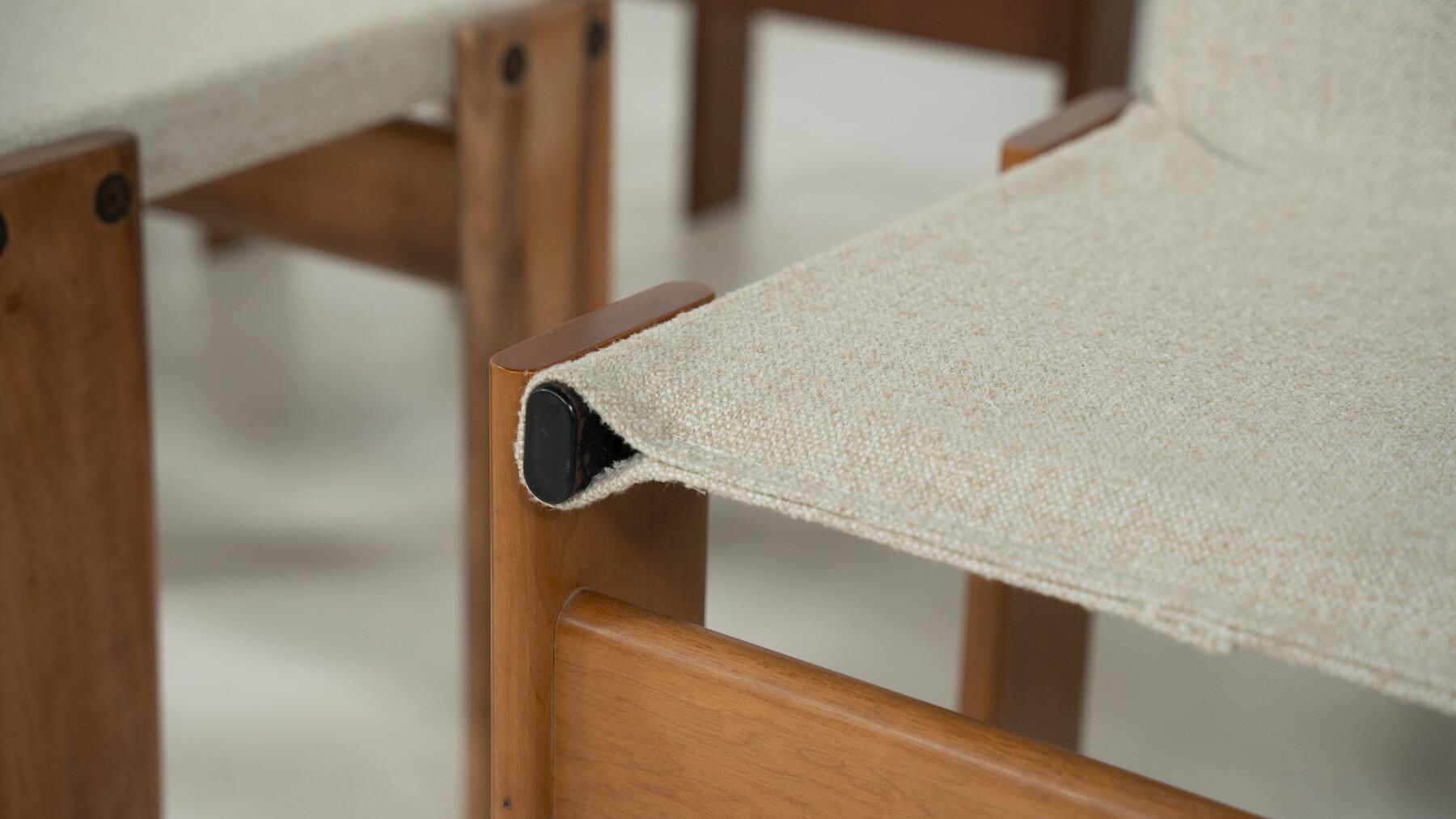 Ensemble de 10 chaises de salle à manger Monk par Afra & Tobia Scarpa pour Molteni, 1970 Bon état - En vente à Brussels, BE