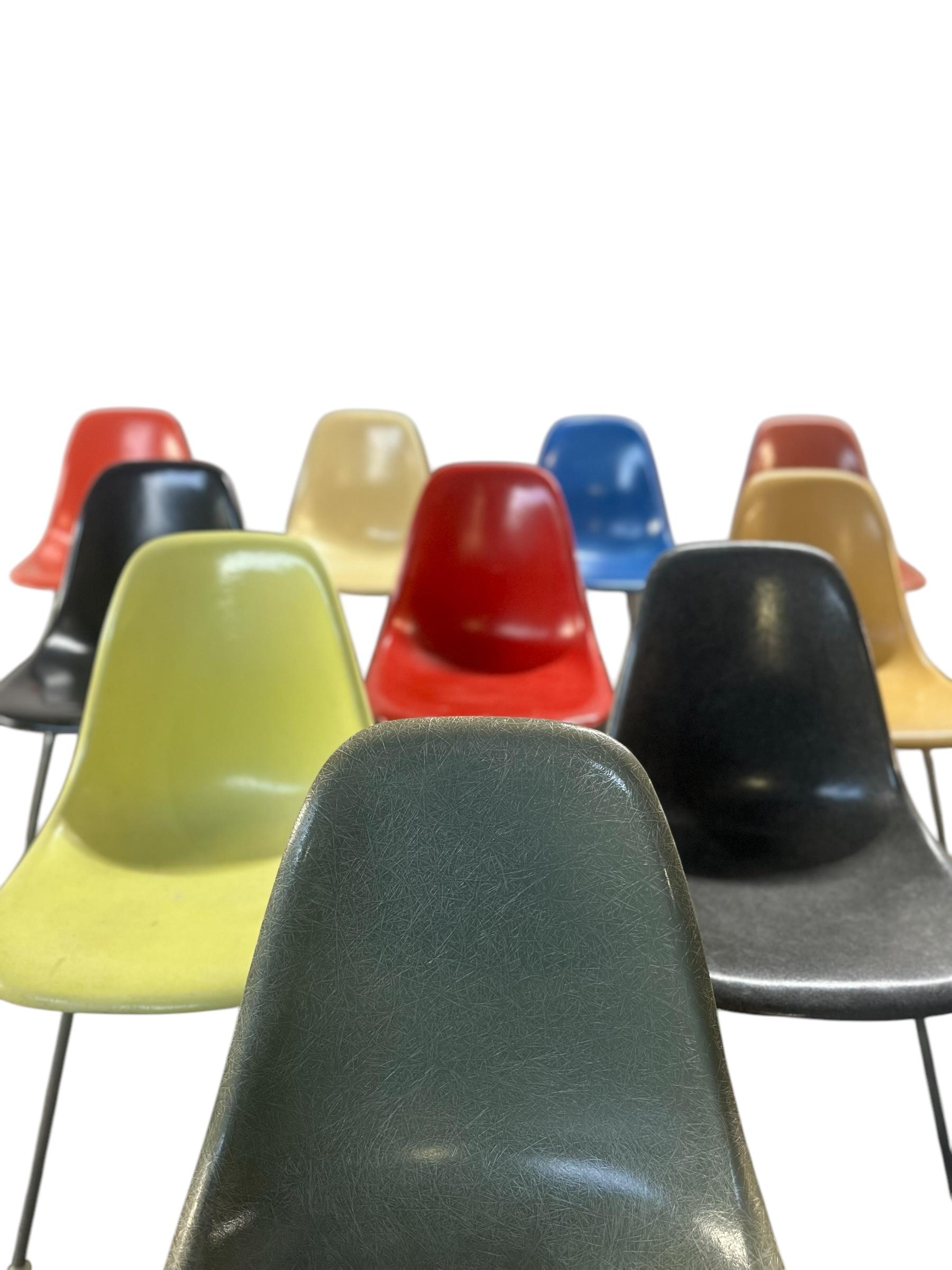 Set of 10 Multicolored Original Production Eames Dining Chairs by Herman Miller In Good Condition For Sale In Brooklyn, NY