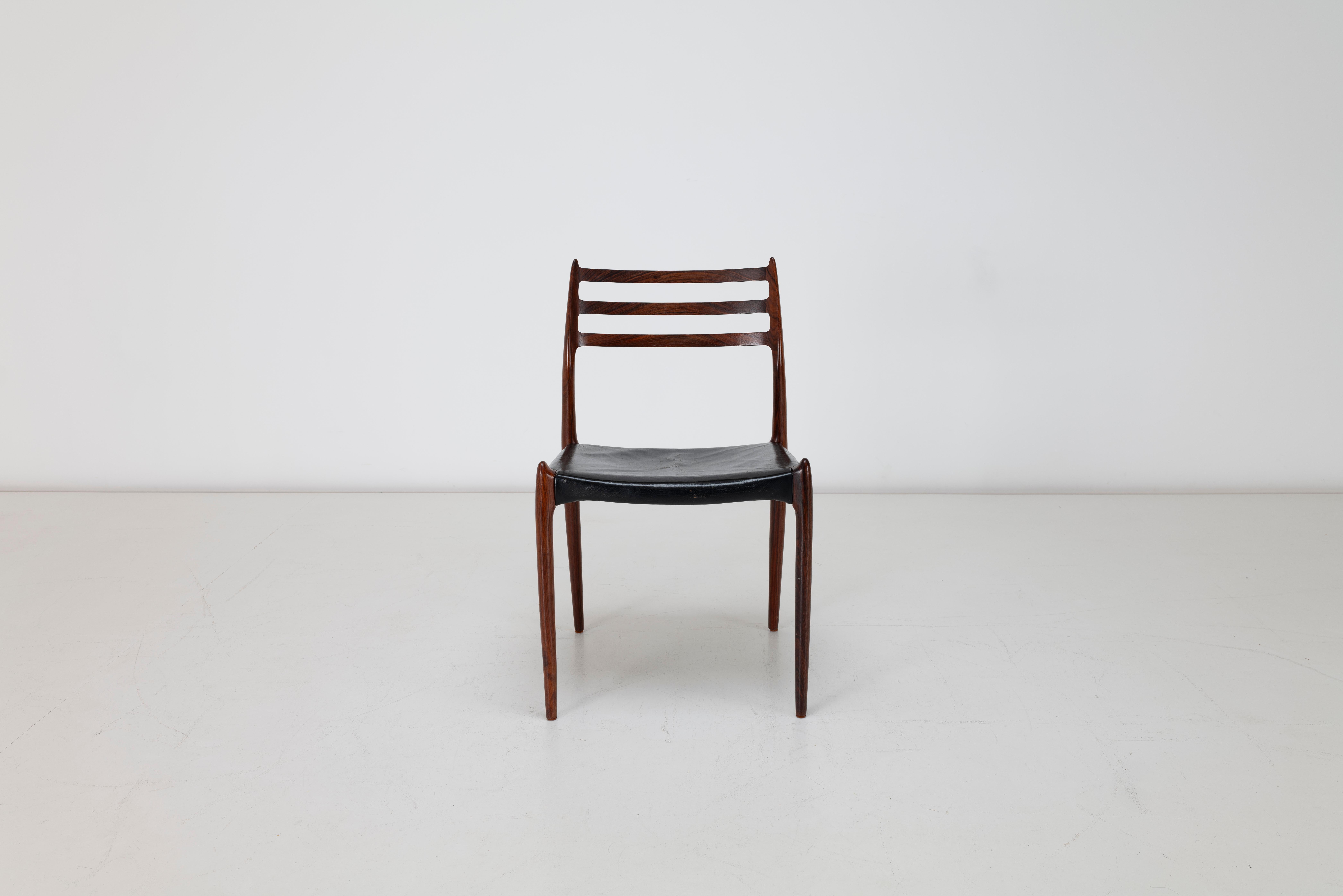 10 x Niels Moller Model 78 Dining Chairs in Brazilian Rosewood Original Leather In Good Condition For Sale In Uxbridge, GB