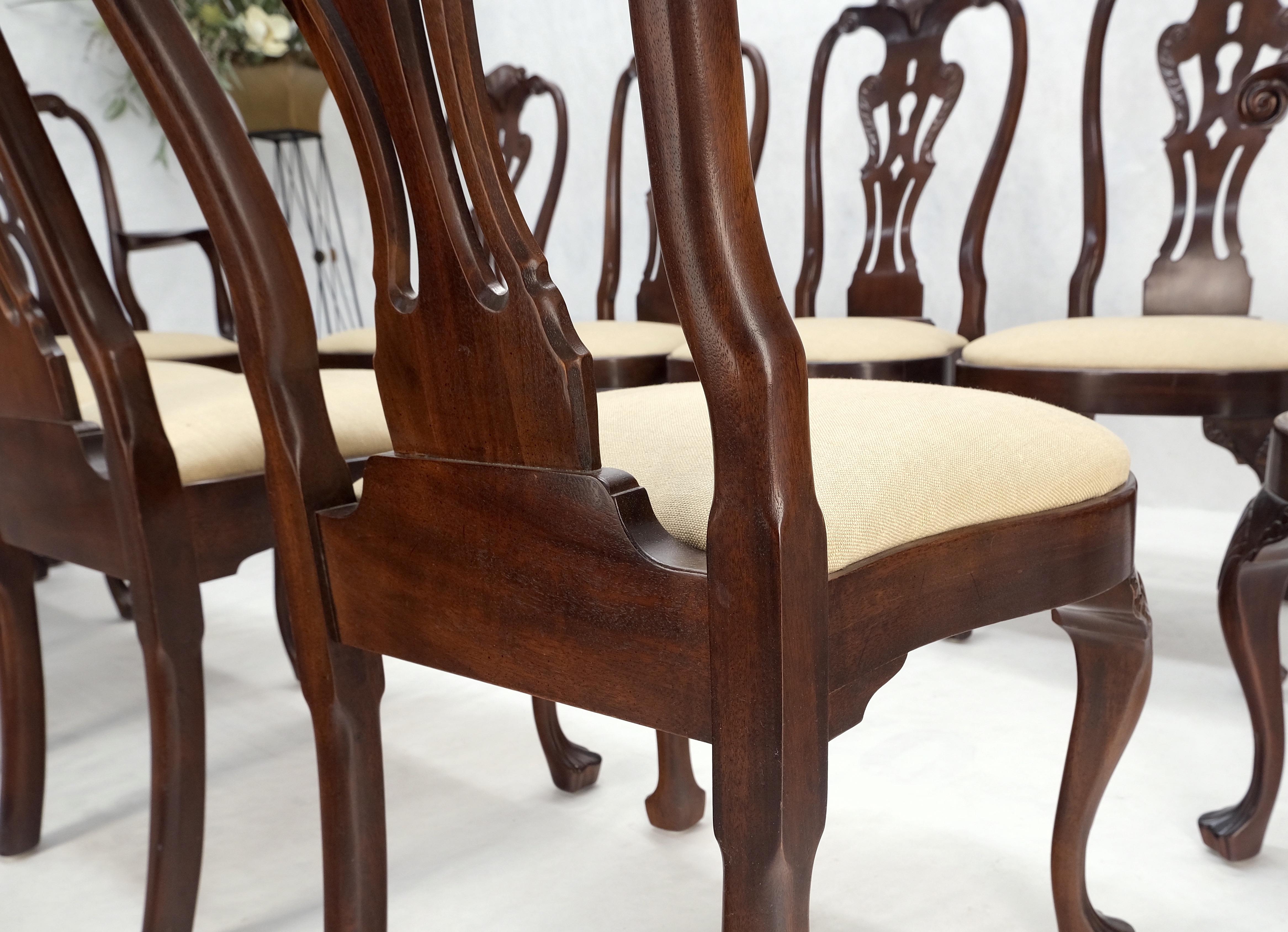 Ensemble de 10 chaises de salle à manger en noyer tapissées de lin neuf par Henredon Mint en vente 2