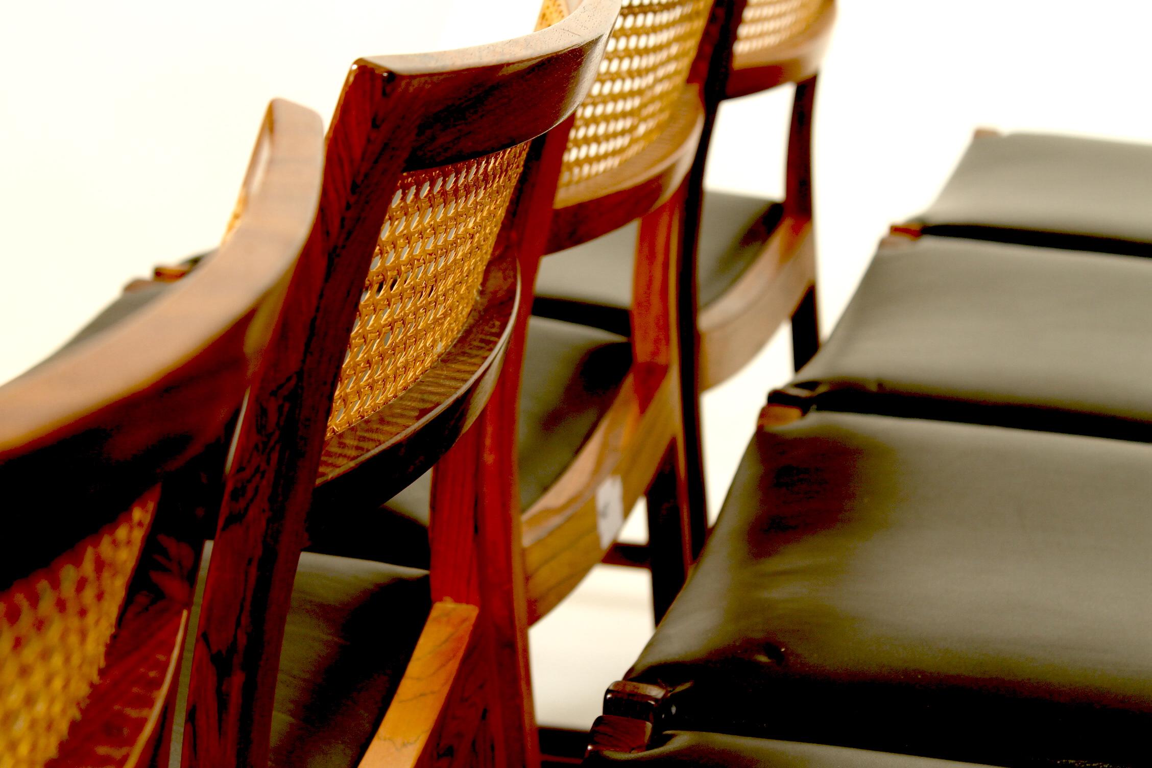 Leather Set of 10 original vintage side chairs by Illum Vikkelsø, Denmark. For Sale