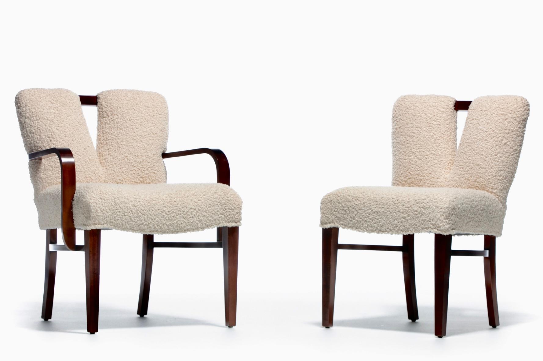 Mid-Century Modern Ensemble de 10 chaises de salle à manger à dossier corseté en bouclé blanc ivoire de Paul Frankl, c. années 1950 en vente
