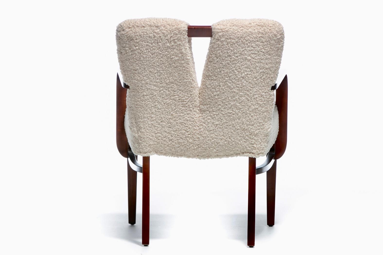 Ensemble de 10 chaises de salle à manger à dossier corseté en bouclé blanc ivoire de Paul Frankl, c. années 1950 en vente 2