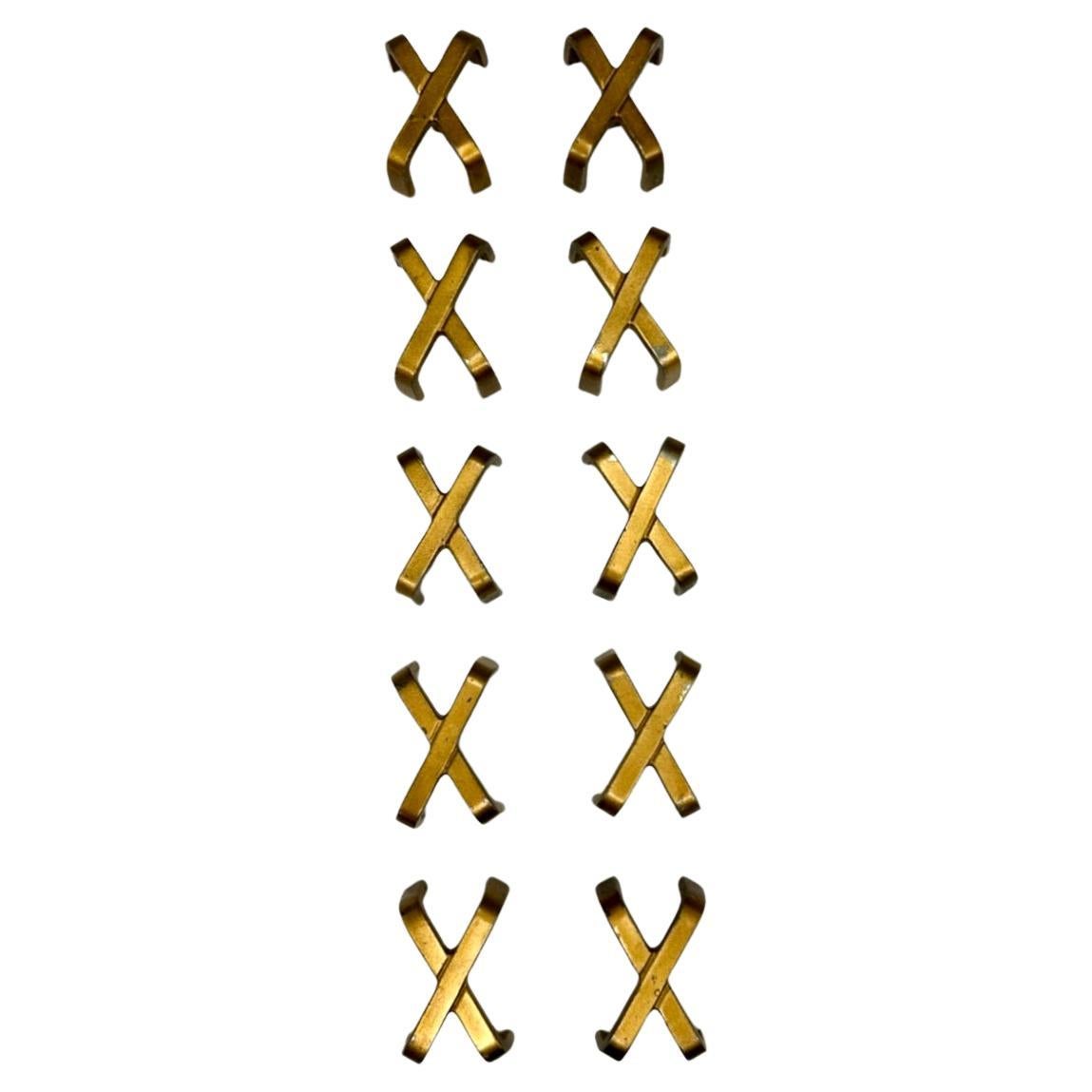 Set di 10 maniglie per cassetti in metallo Paul Frankl "X", Keeler Brass, anni 
50 in vendita