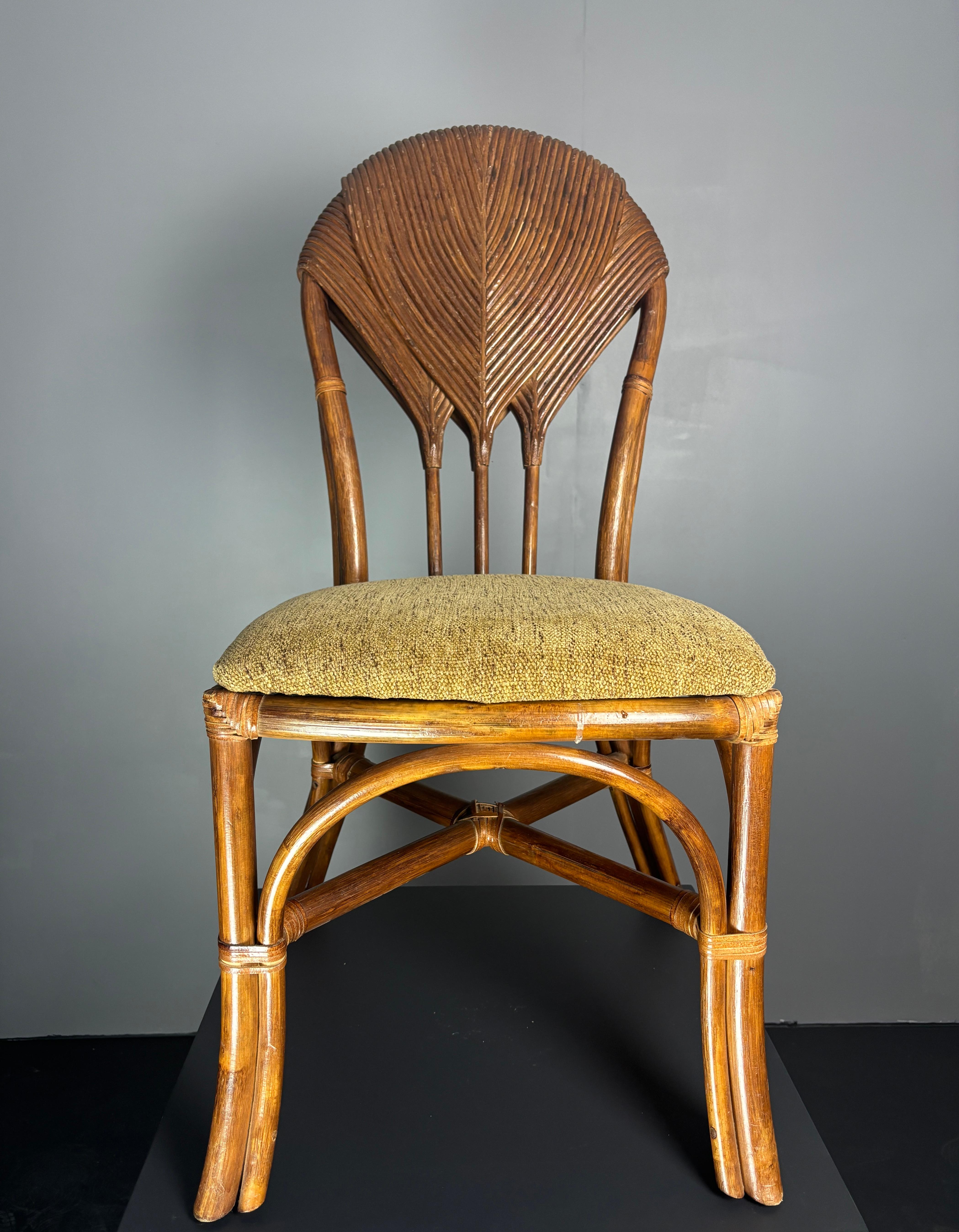 Lot de 10 chaises de salle à manger en roseau, rotin, bambou et feuilles de palmier. en vente 4