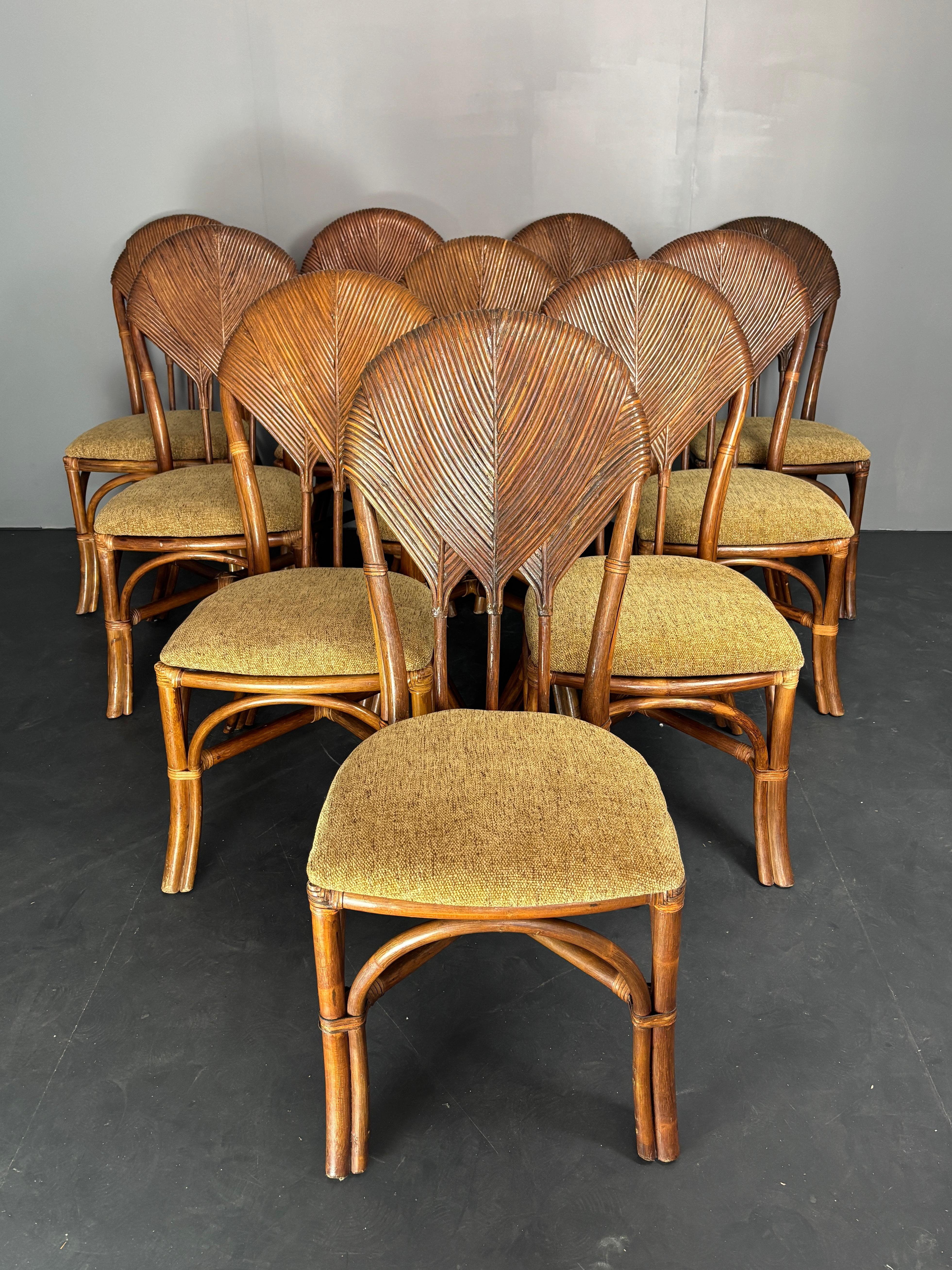 Lot de 10 chaises de salle à manger en roseau, rotin, bambou et feuilles de palmier. en vente 13