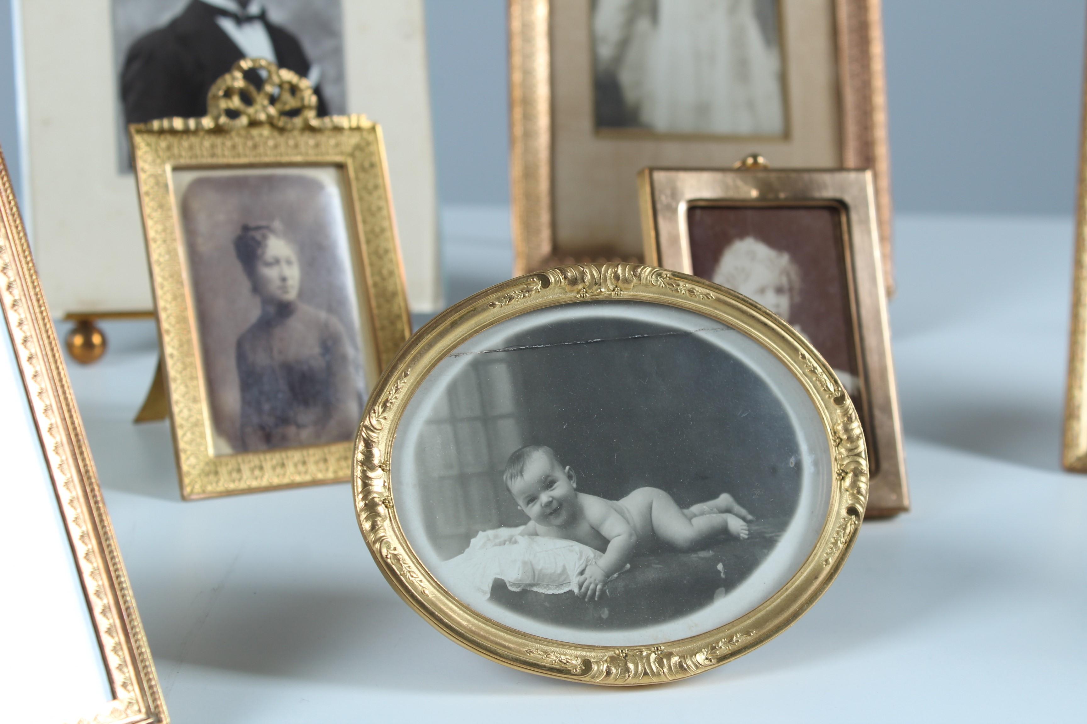 XIXe siècle Ensemble de 10 cadres photo, Art nouveau, néoclassicisme, 19ème - 20ème siècle en vente