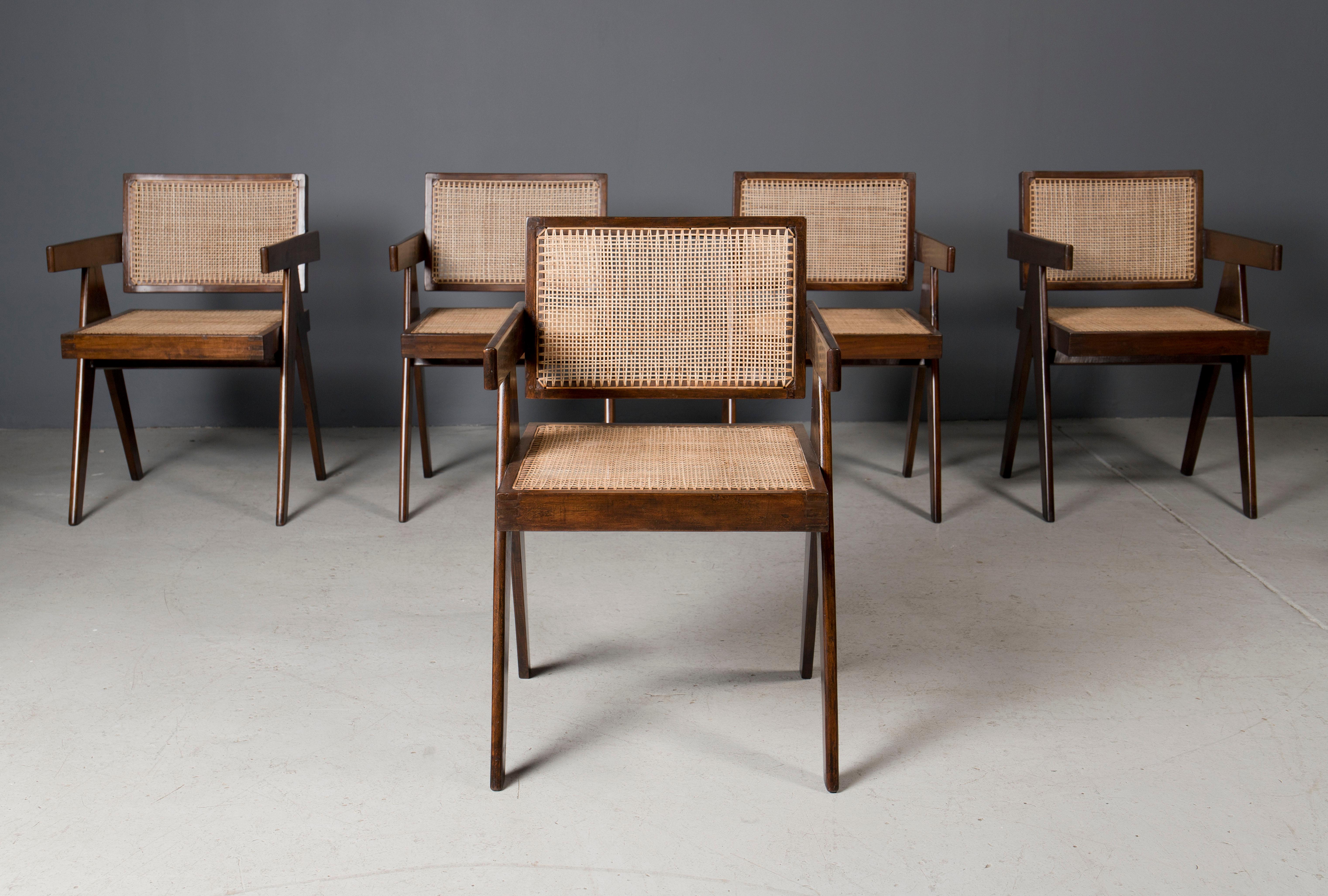 Set of 10 Pierre Jeanneret Floating Back Office Chair, 1950s In Good Condition In New York, NY