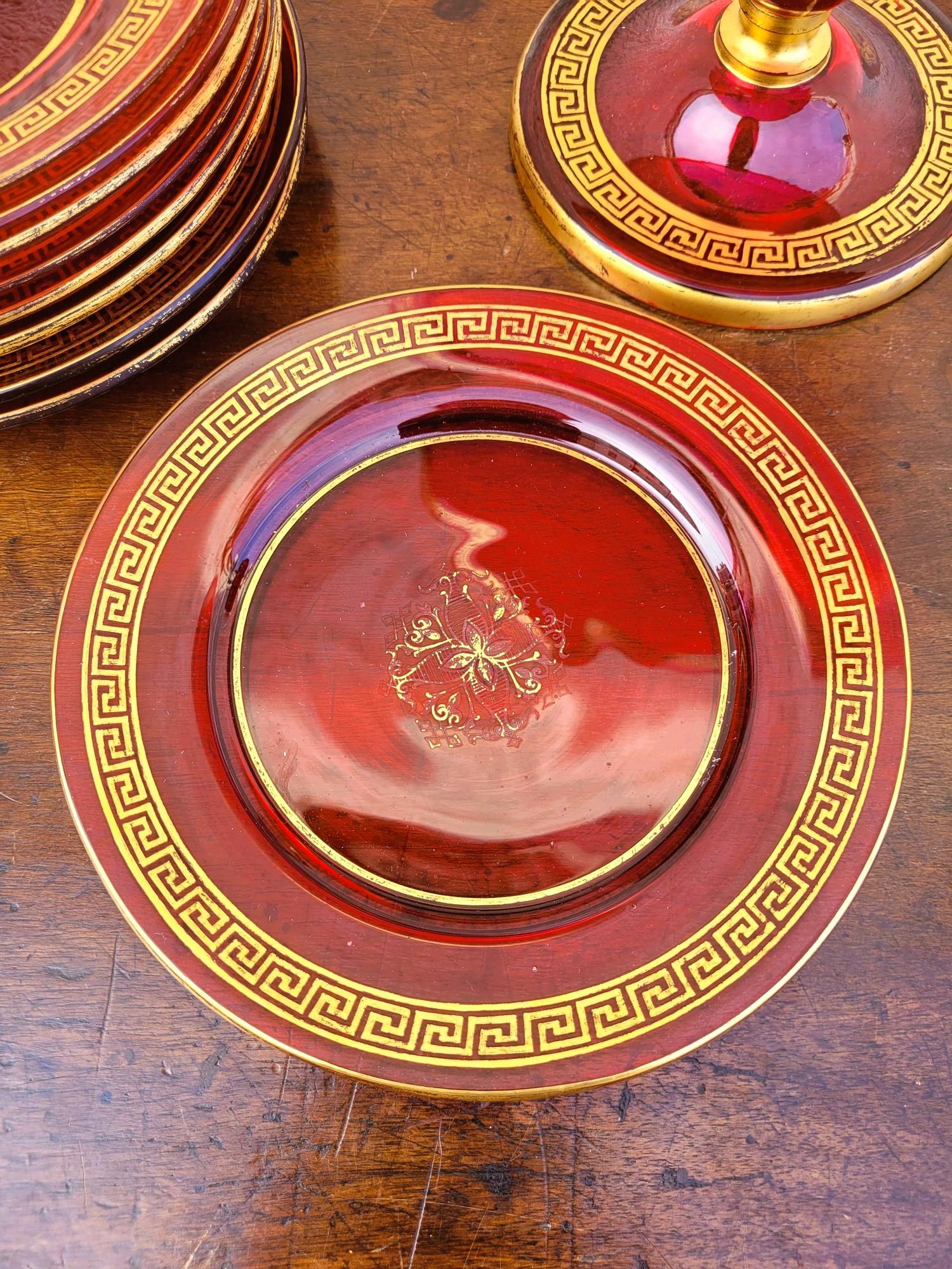 Napoleon III Set Of 10 Plates And 2 Fruit Bowls In Ruby Glass, Late 19th Century For Sale