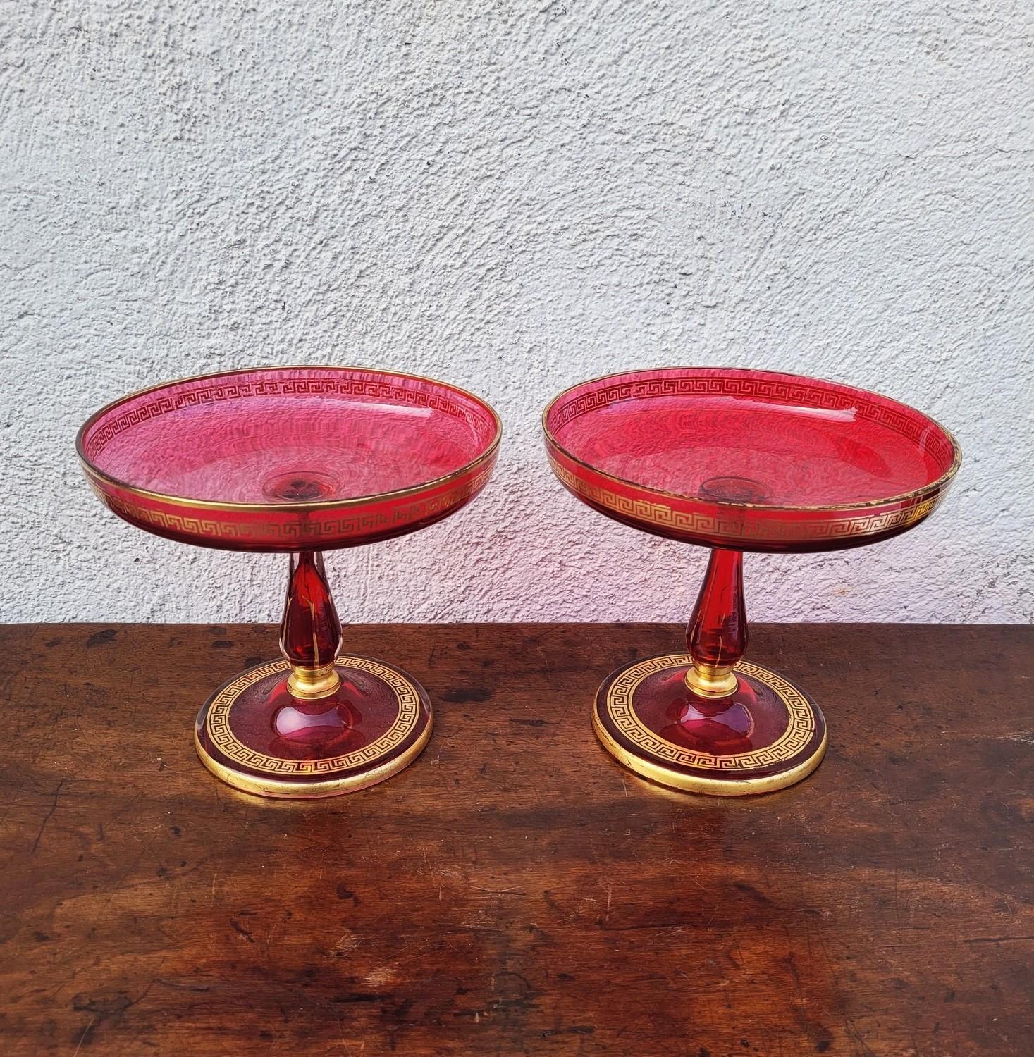 Set Of 10 Plates And 2 Fruit Bowls In Ruby Glass, Late 19th Century For Sale 4