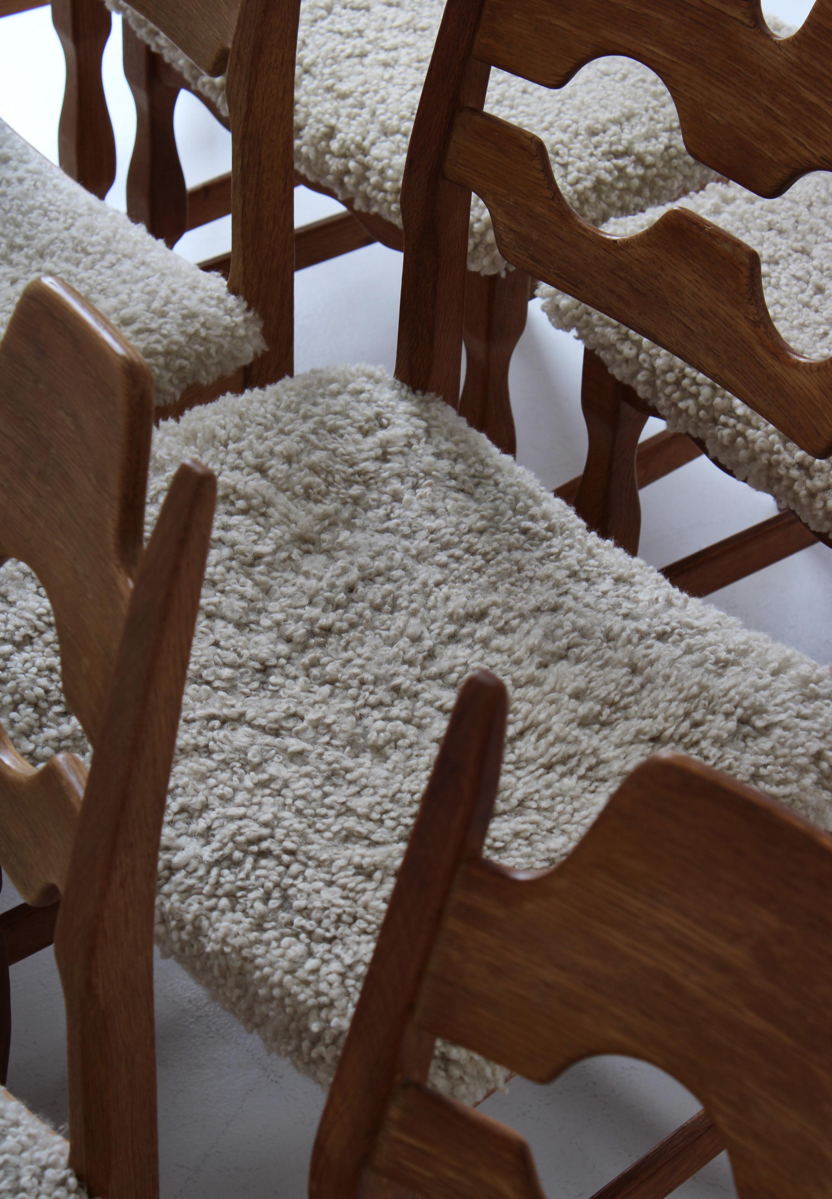 Set of 10 Razor Blade Dining Chairs by Henry Kjærnulf, Sheepskin & Oak, Denmark 6