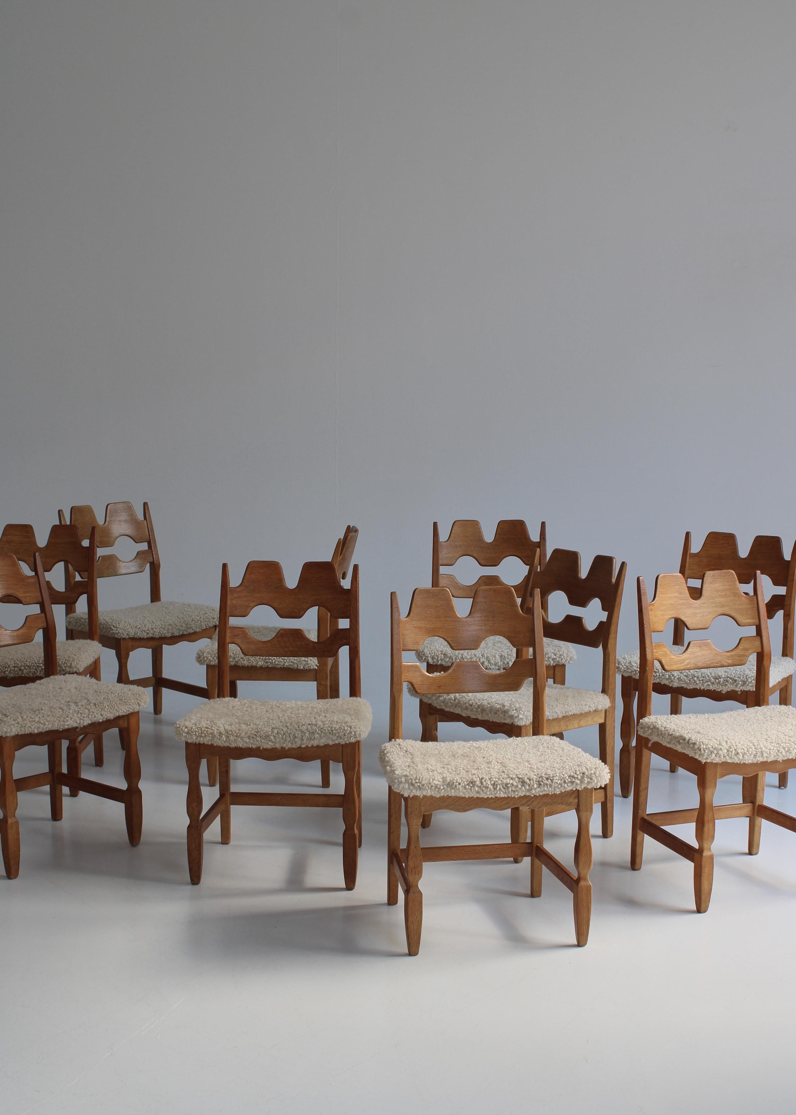 Danish Set of 10 Razor Blade Dining Chairs by Henry Kjærnulf, Sheepskin & Oak, Denmark