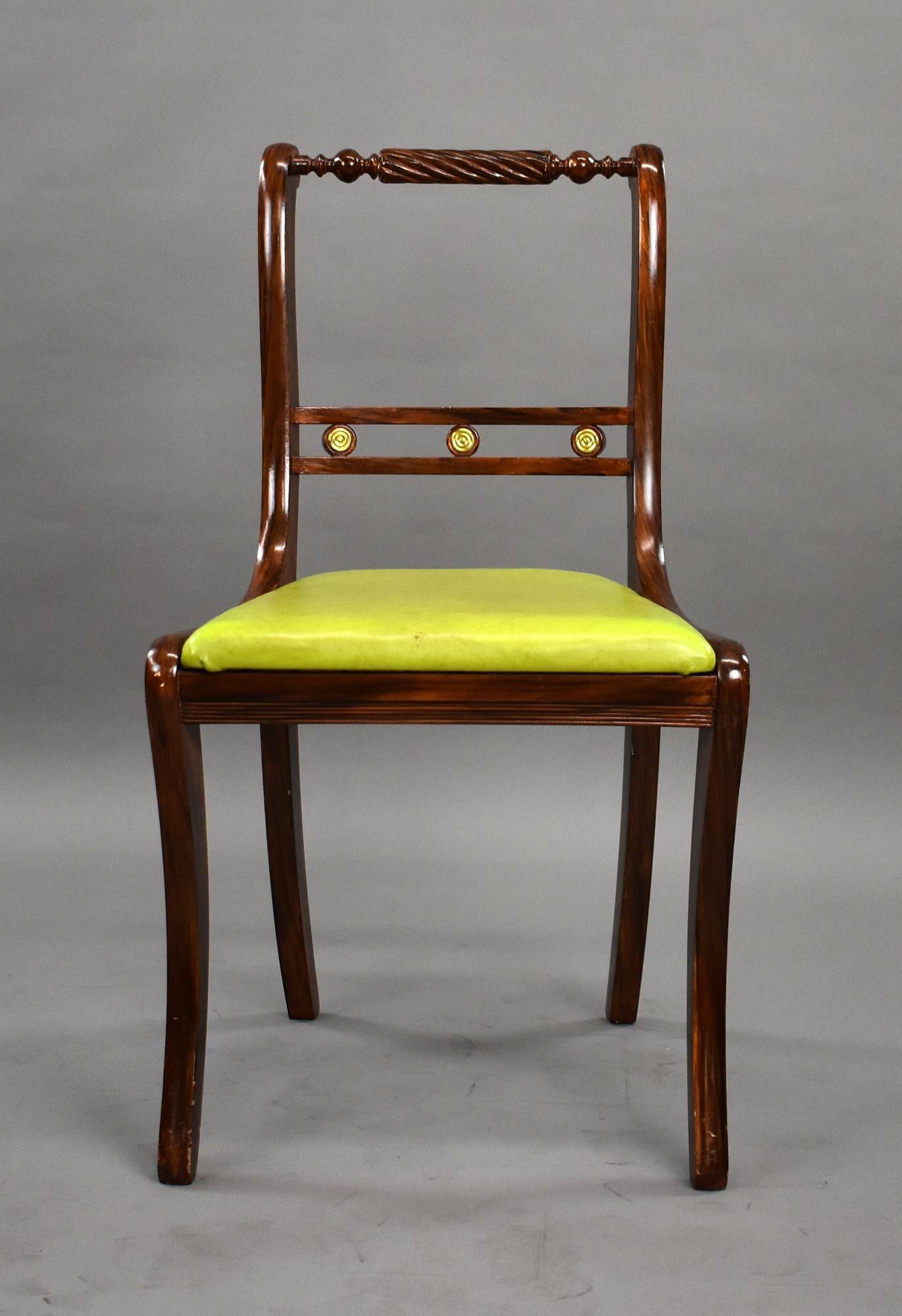 Anglais Ensemble de 10 chaises de salle à manger de style Regency en vente