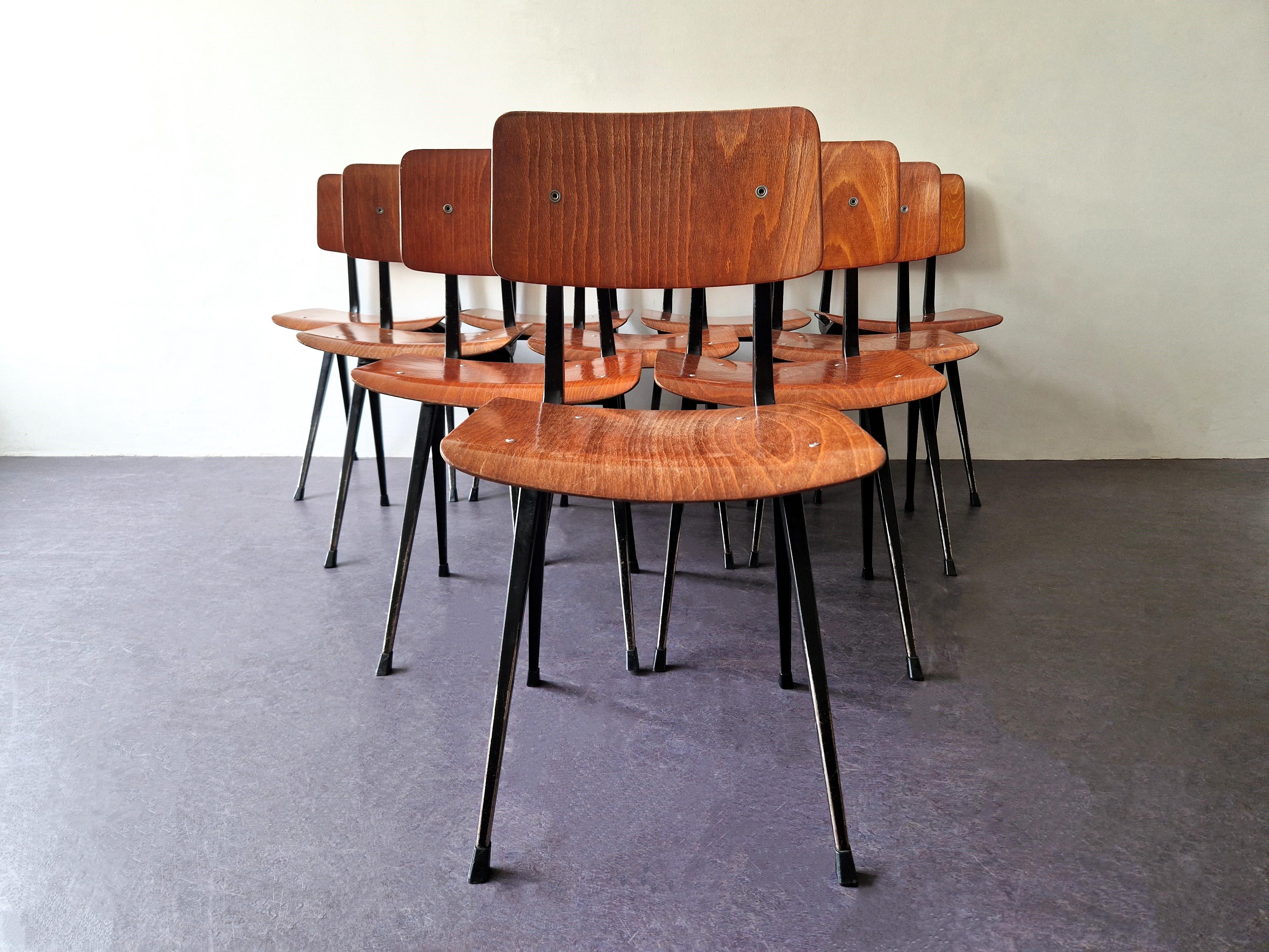 Metal Set of 10 Result chairs by Friso Kramer for Ahrend de Cirkel, 1960's/1970's For Sale