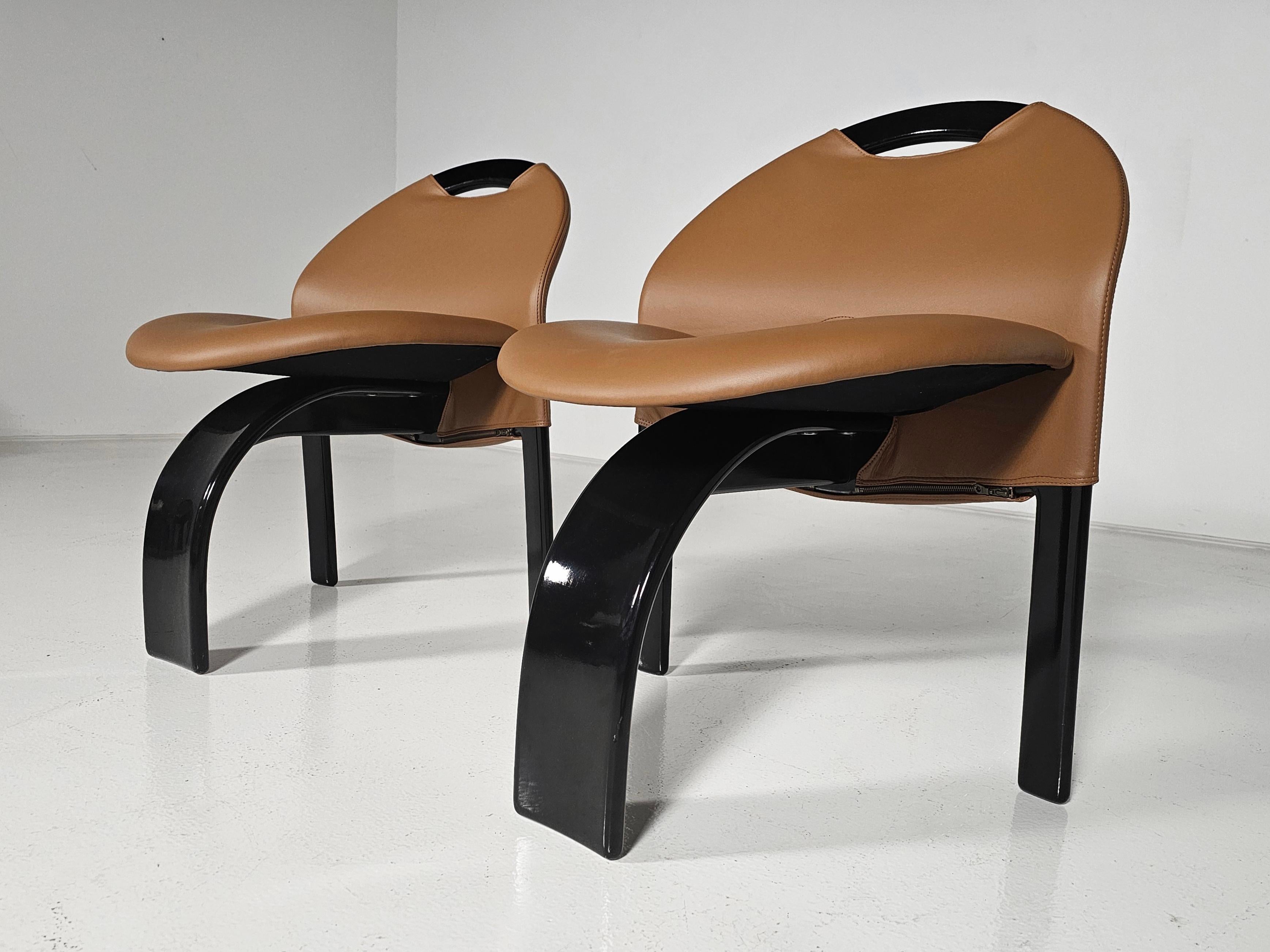 Pelle Set di 10 sedie da pranzo 'Sail' di Giovanni Offredi per Saporiti, 1973 in vendita