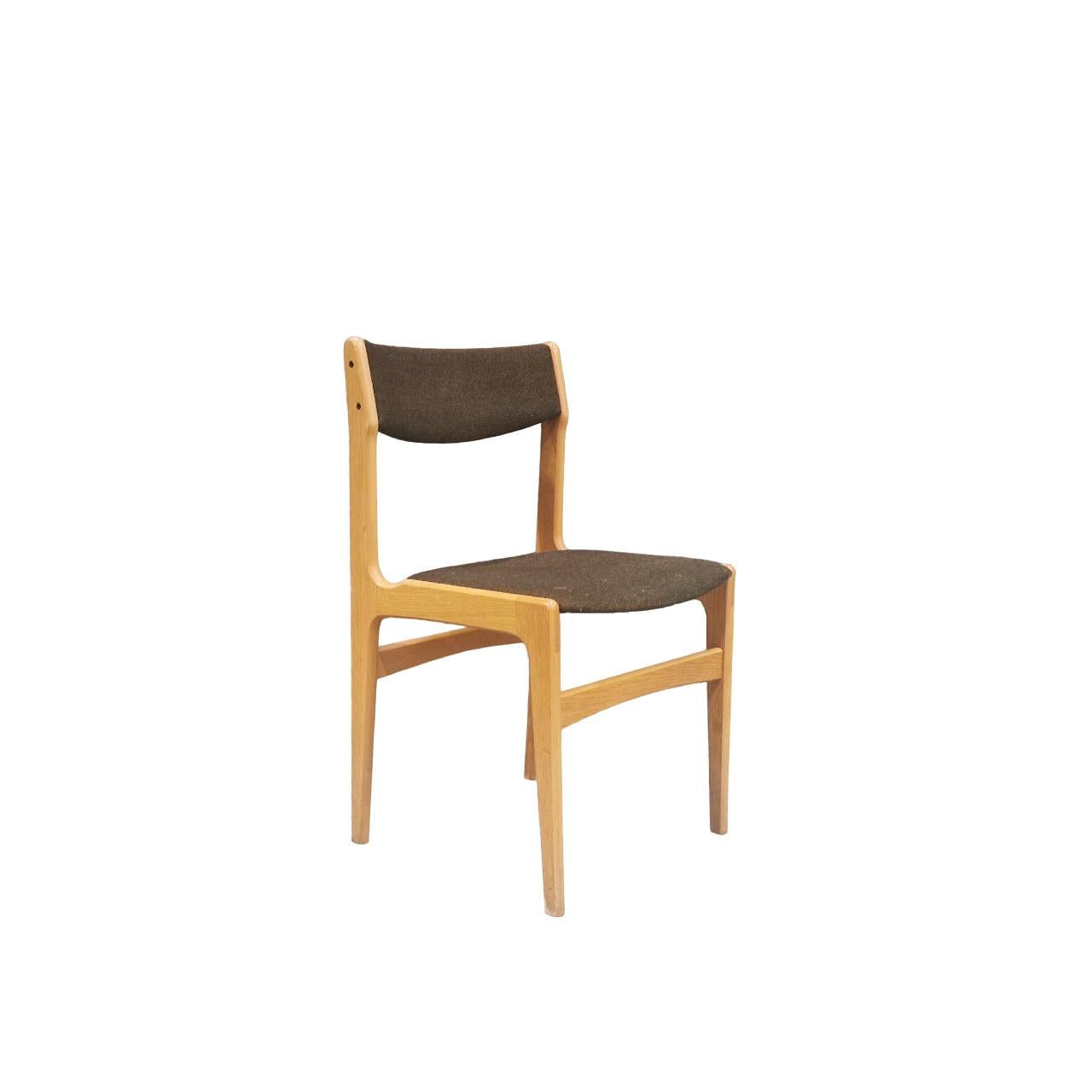 Mid-Century Modern Set of 10 Scandinavian Vintage chairs