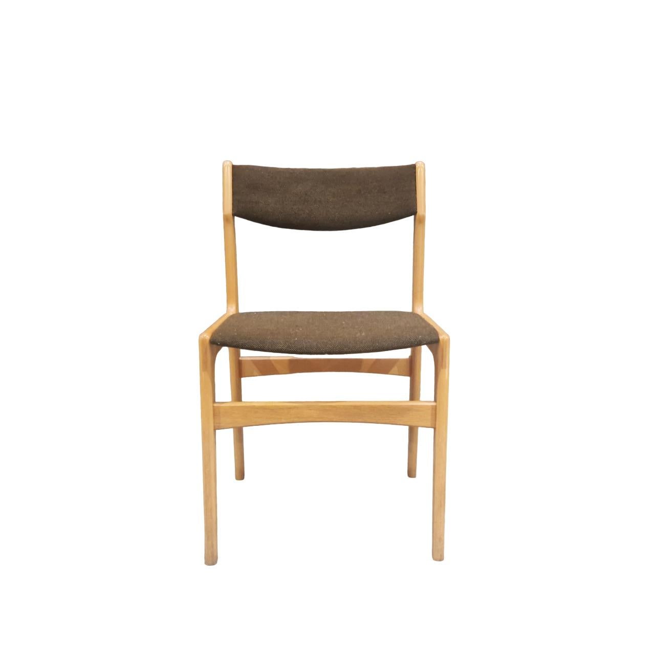 Set of 10 Scandinavian Vintage chairs 1