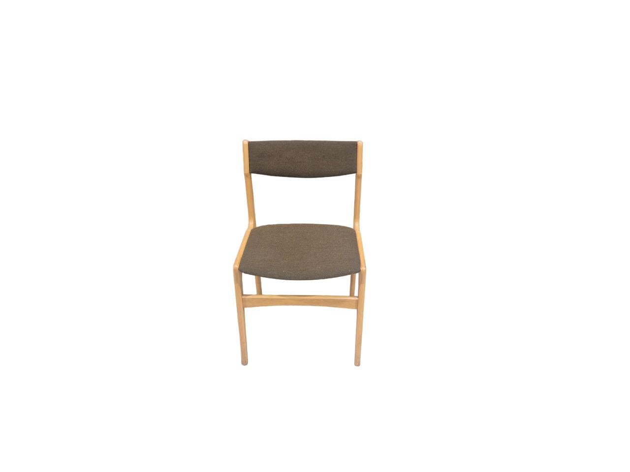 Set of 10 Scandinavian Vintage chairs 2