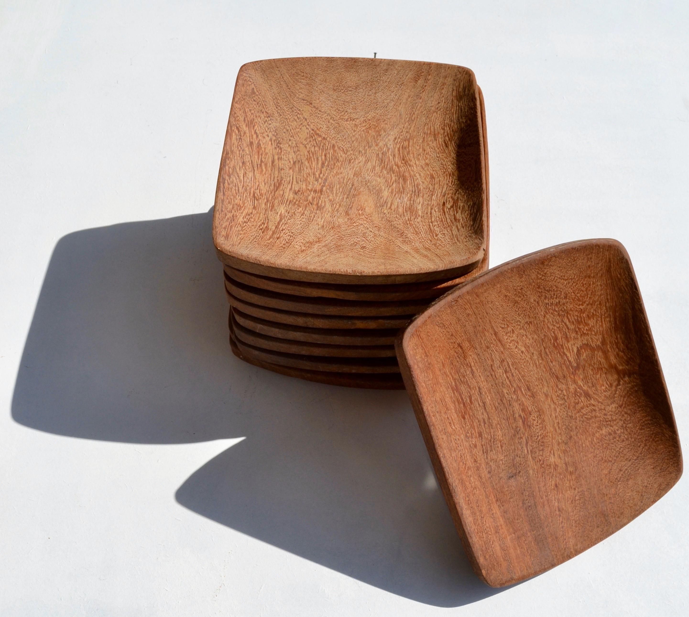 Set of 10 Sculpted Palmwood Square Plates with Serving Dish, 1970s For Sale 2