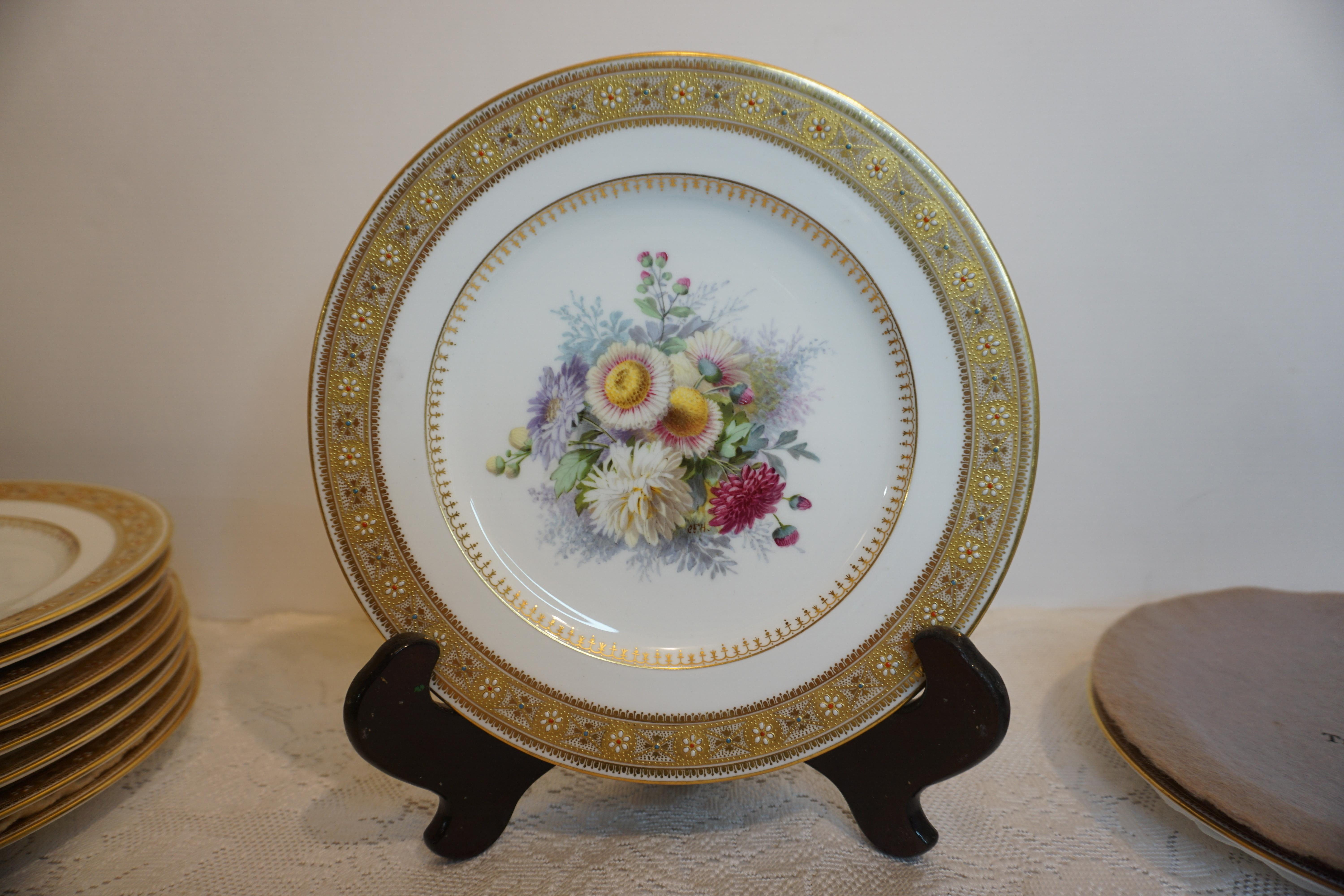 Set of 10 Spode Made for Tiffany Dessert Plates Signed by Renown Artist Hurten In Good Condition In Boston, MA