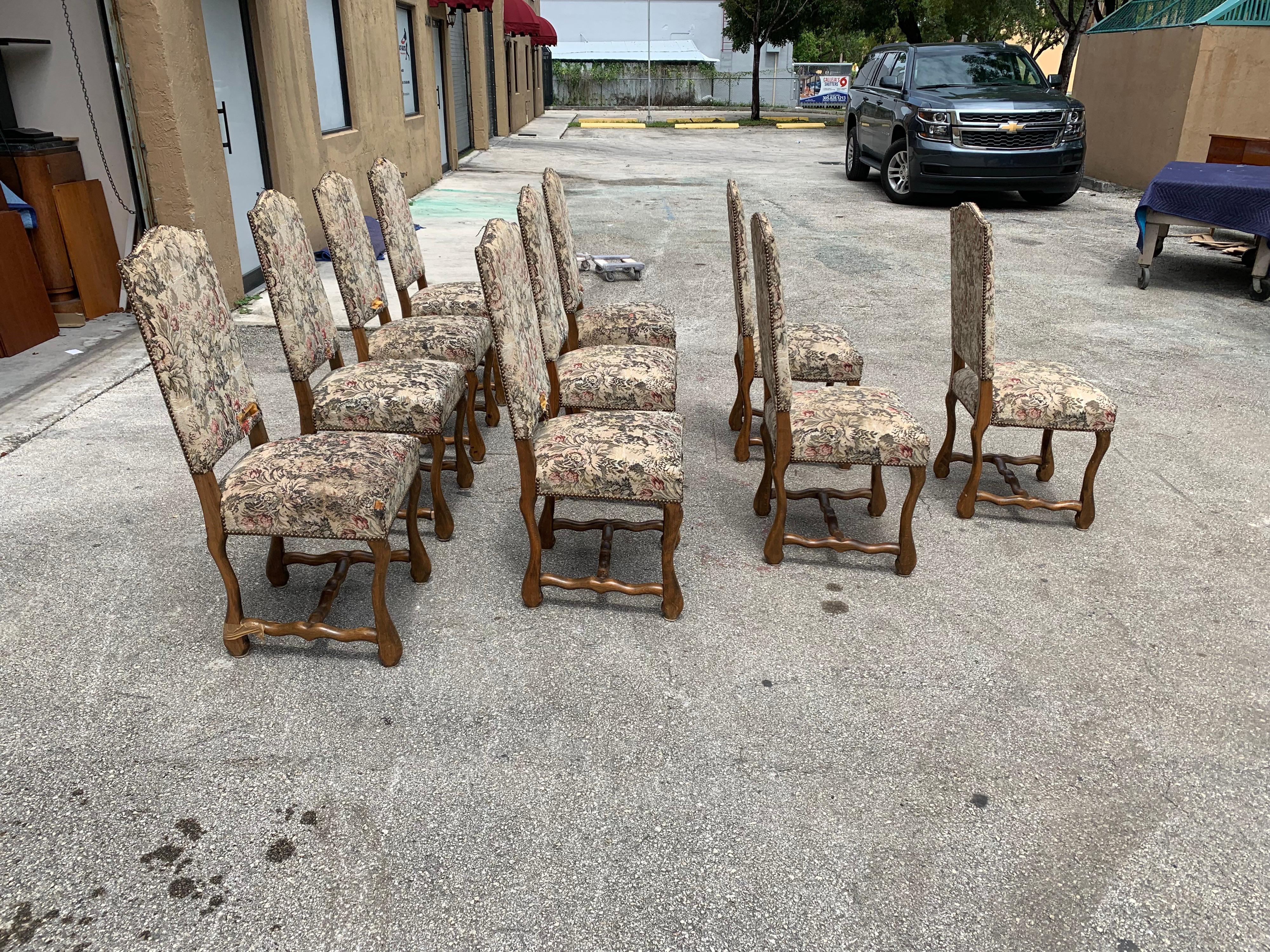 Early 20th Century Set of 10 Vintage French Louis XIII Style Os De Mouton Dining Chairs, 1900s For Sale