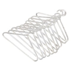 Ensemble de 10 cintres vintage en lucite