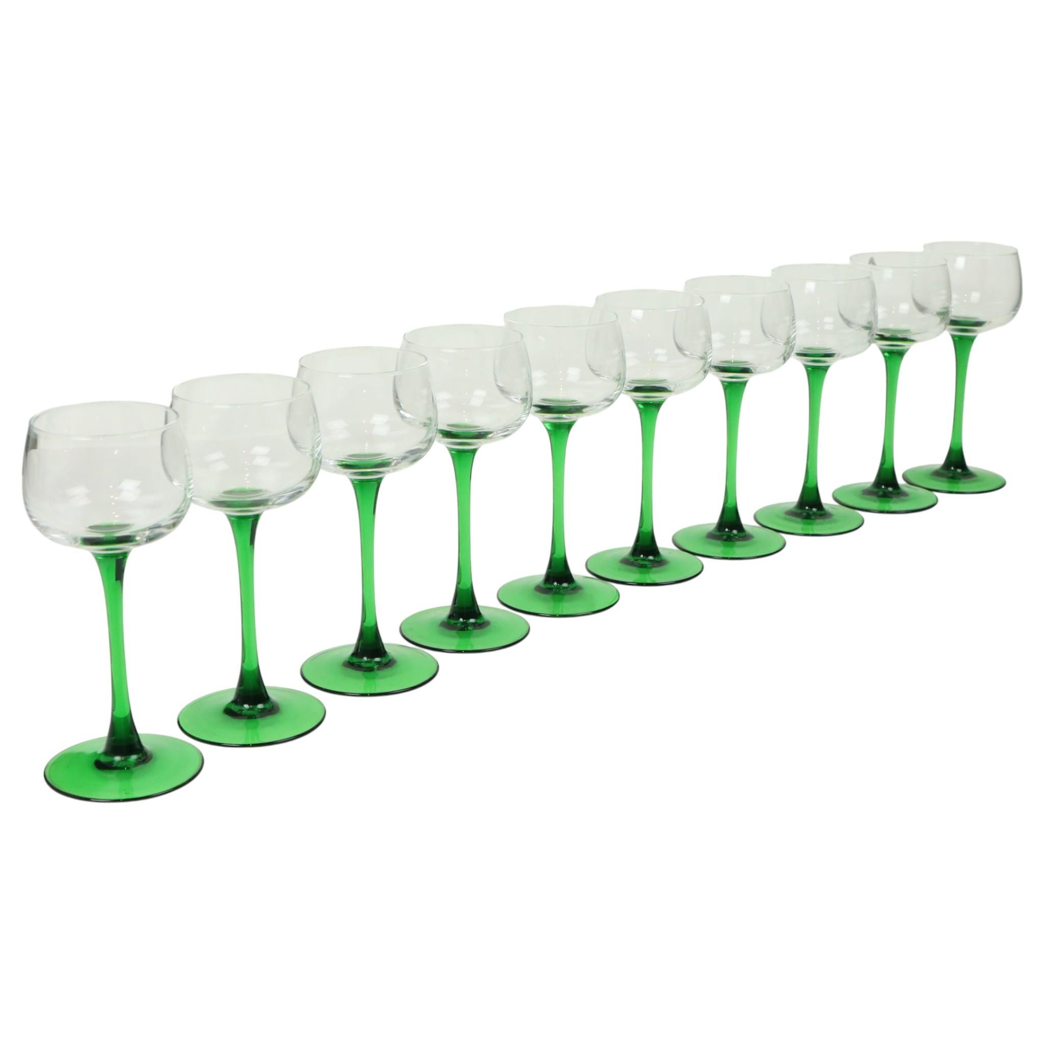 Satz von 10 Vintage Luminarc Alsace Weingläser Grüner Sockel im Angebot 6