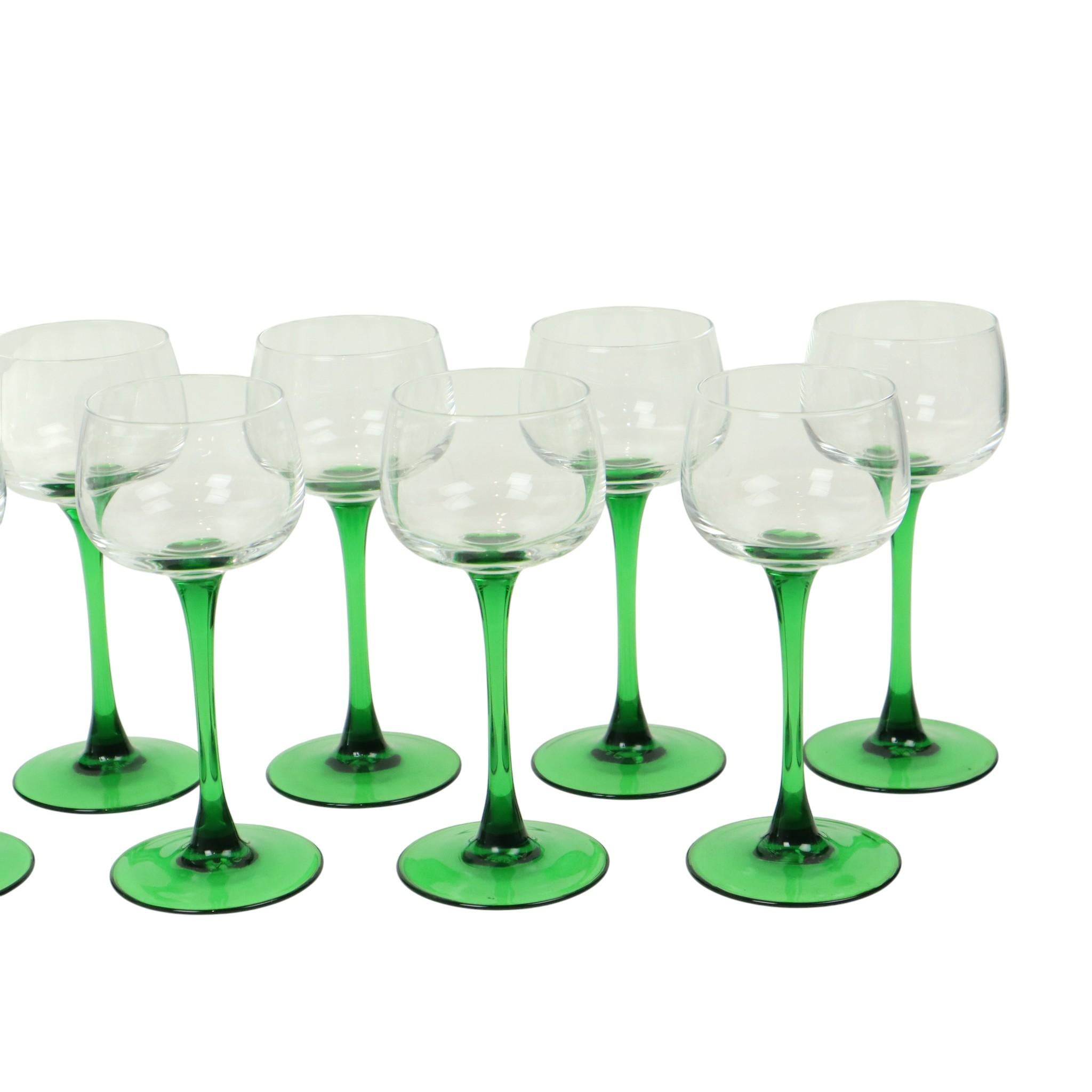 Satz von 10 Vintage Luminarc Alsace Weingläser Grüner Sockel im Zustand „Hervorragend“ im Angebot in Poperinge, BE